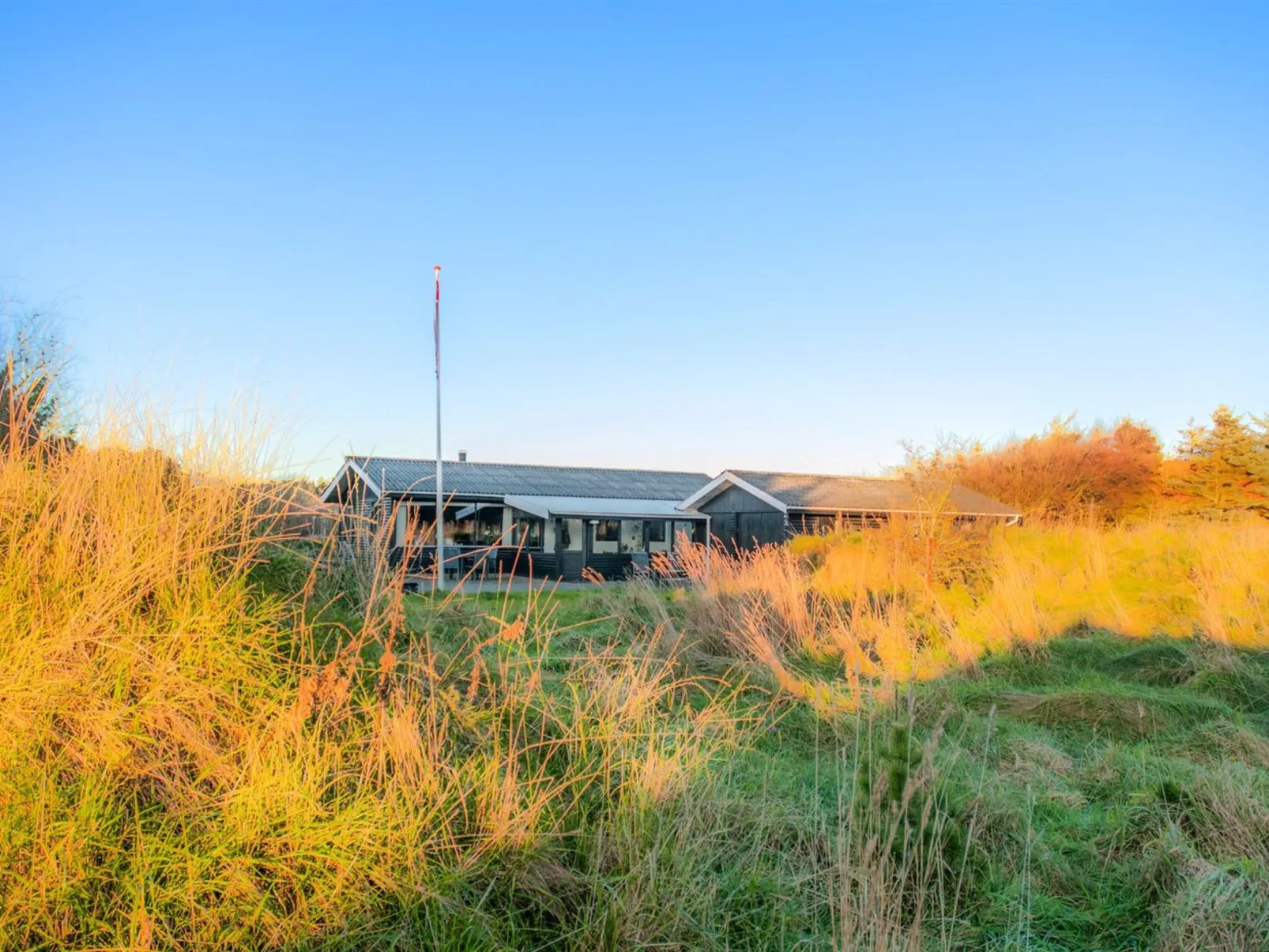 "Herma" - 300m from the sea-Binnen