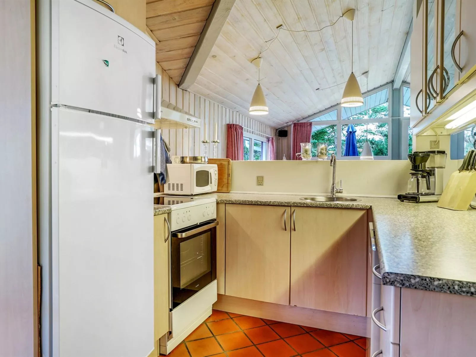 "Richardine" - 850m from the sea-Binnen