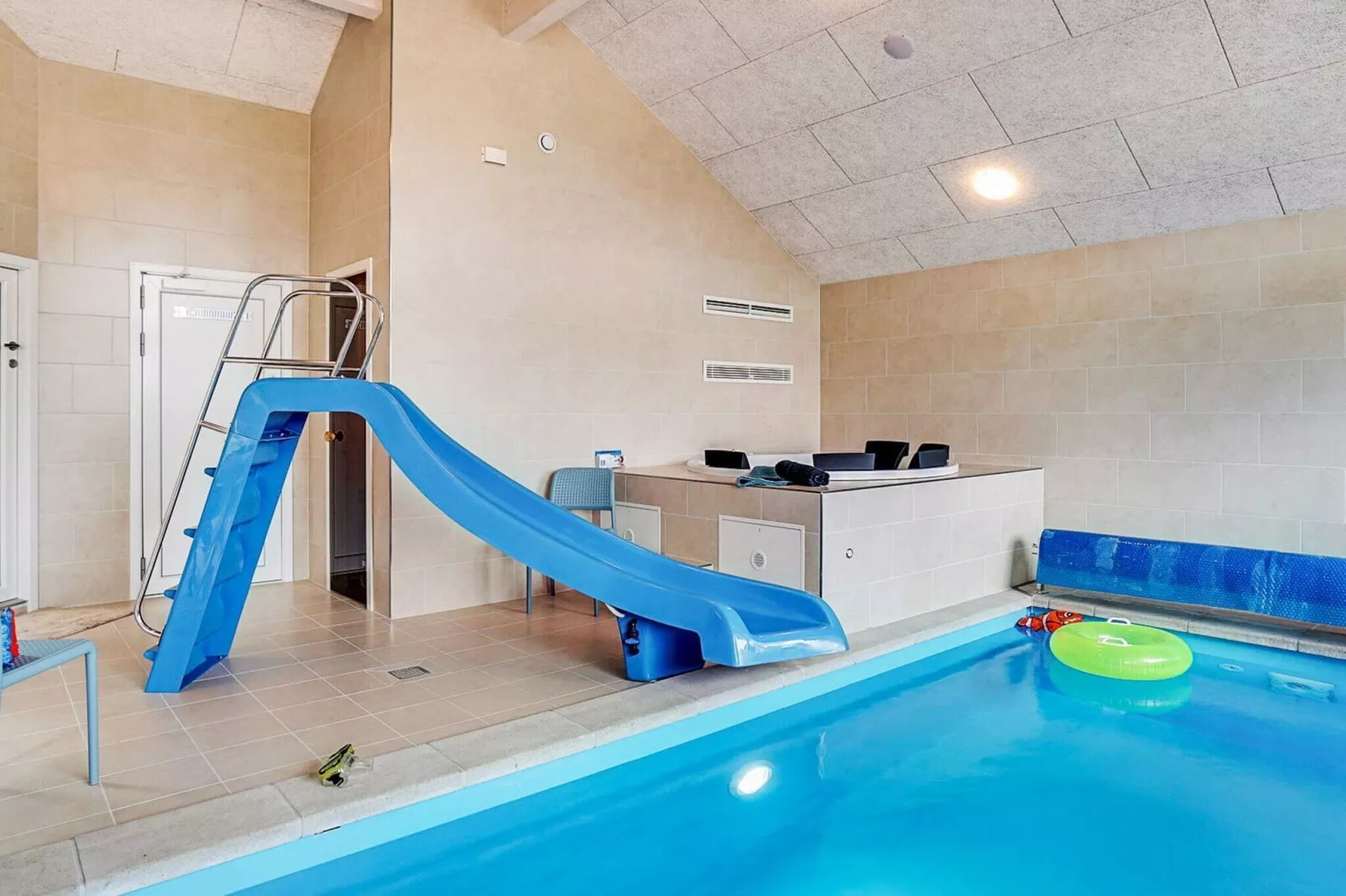 14 persoons vakantie huis in Vejby-Zwembad