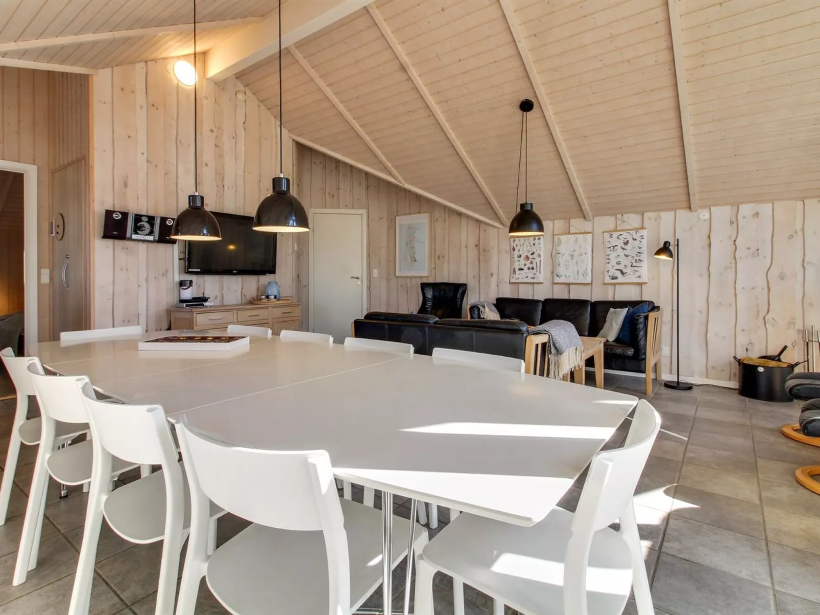 "Svenny" - 800m from the sea-Binnen