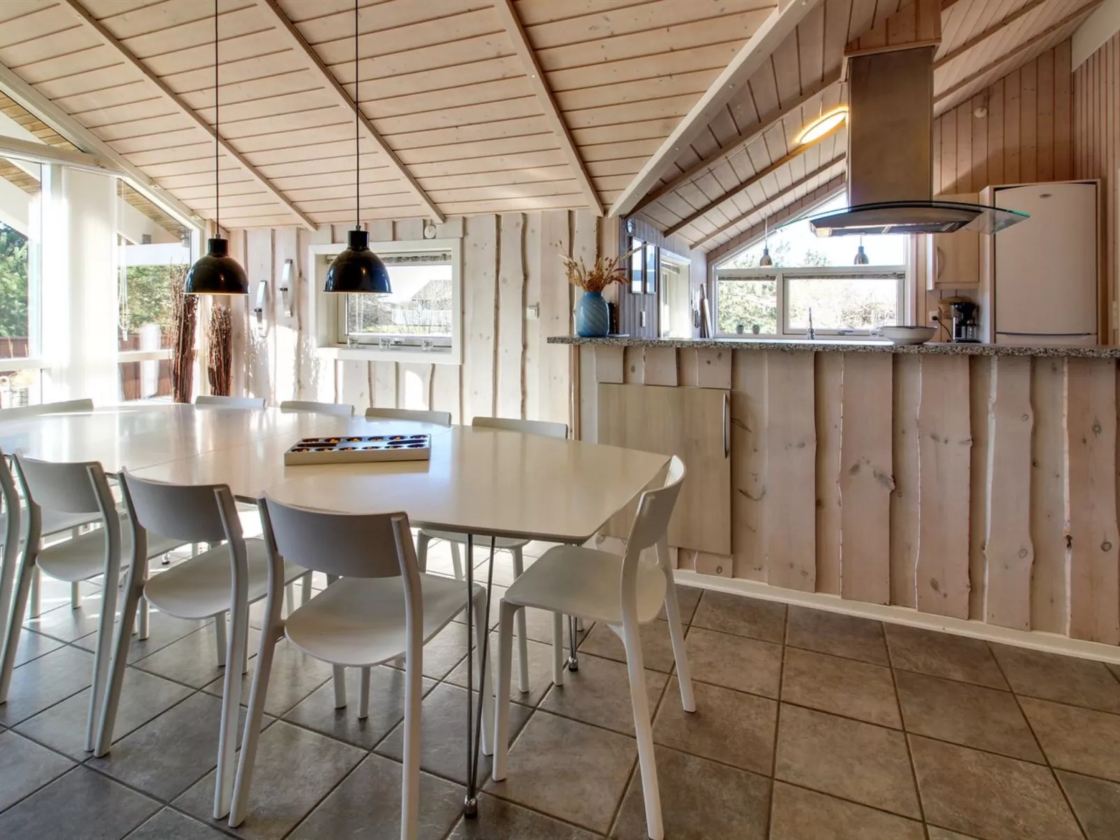 "Svenny" - 800m from the sea-Binnen