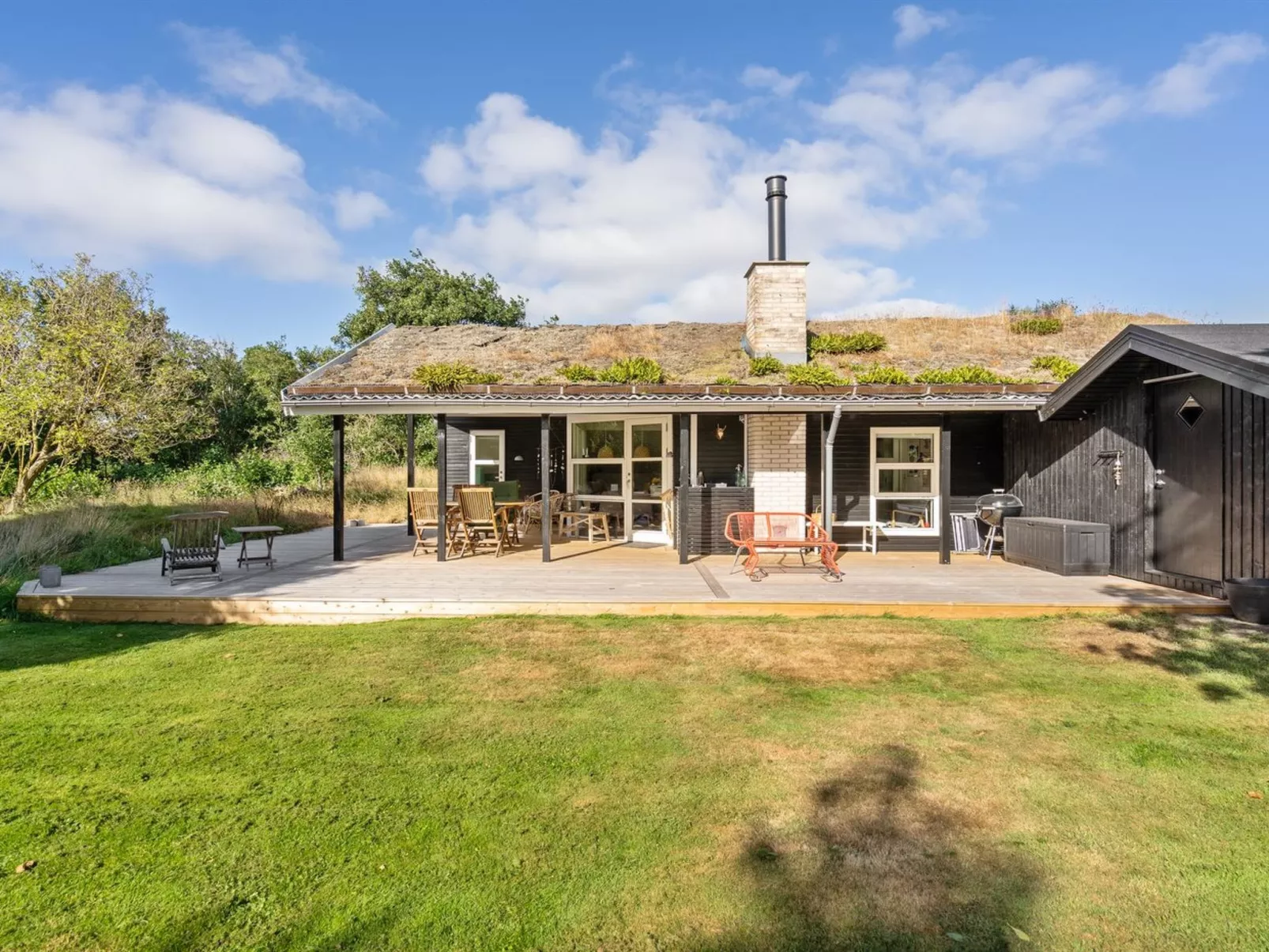 "Laerke" - 1.8km from the sea-Buiten