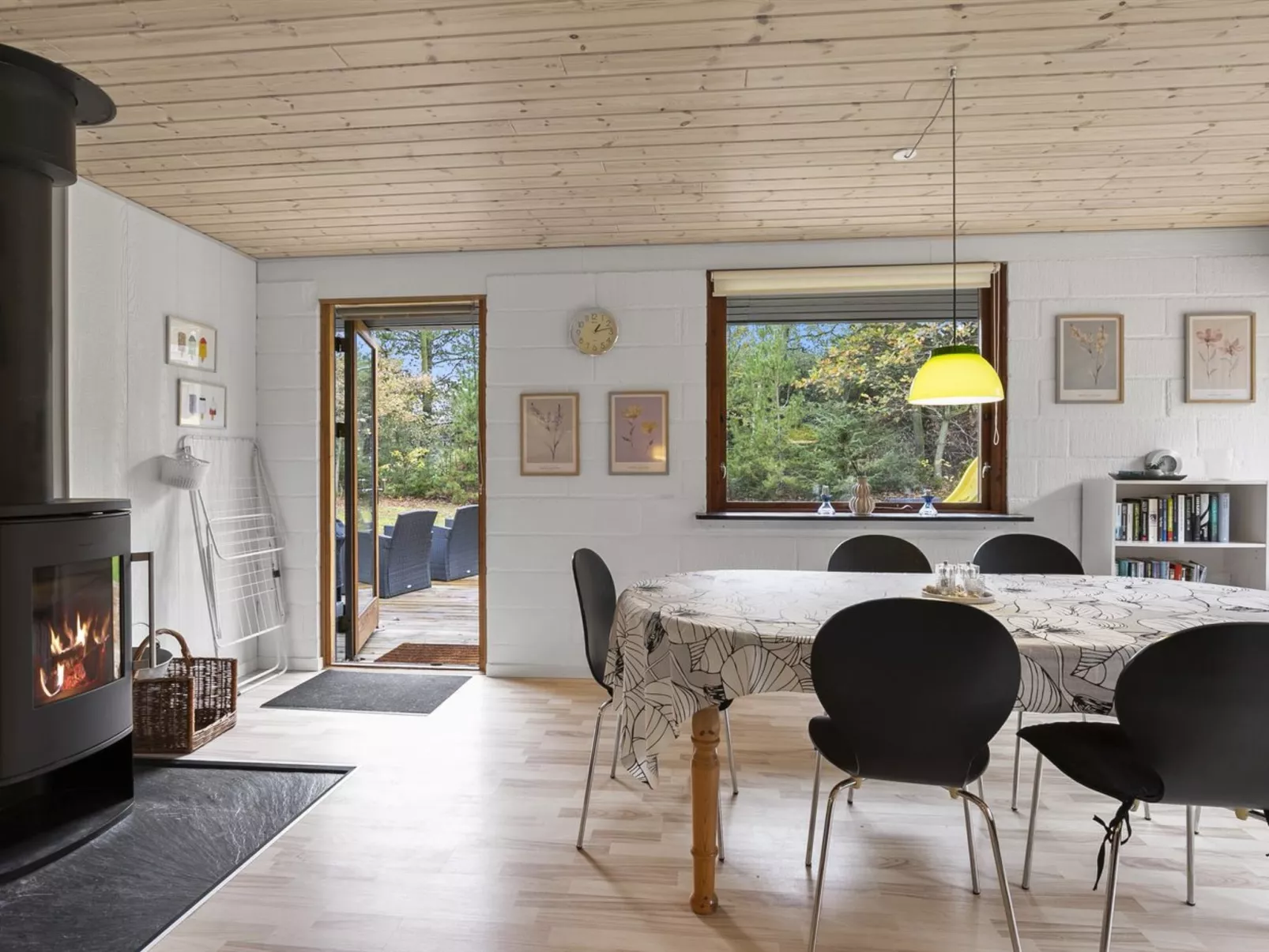 "Marta" - 1.5km from the sea-Binnen