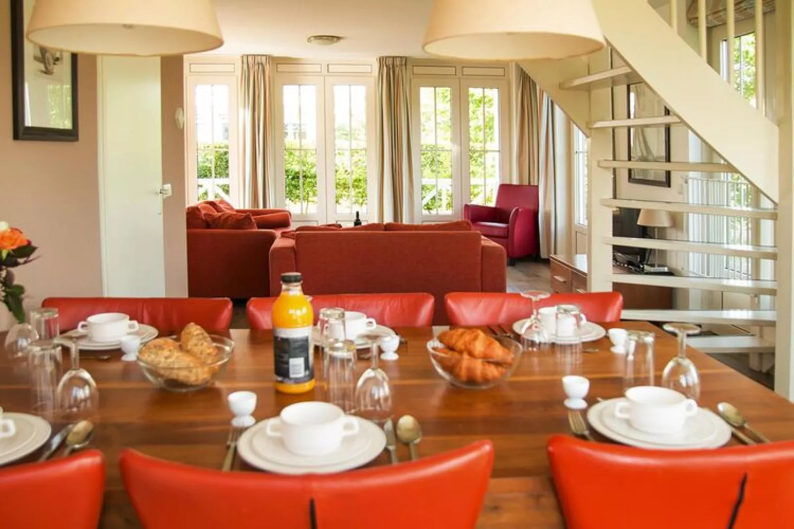 Holiday park Tulp & Zee, Noordwijk aan Zee-Bungalow 2 Personen-Eetkamer