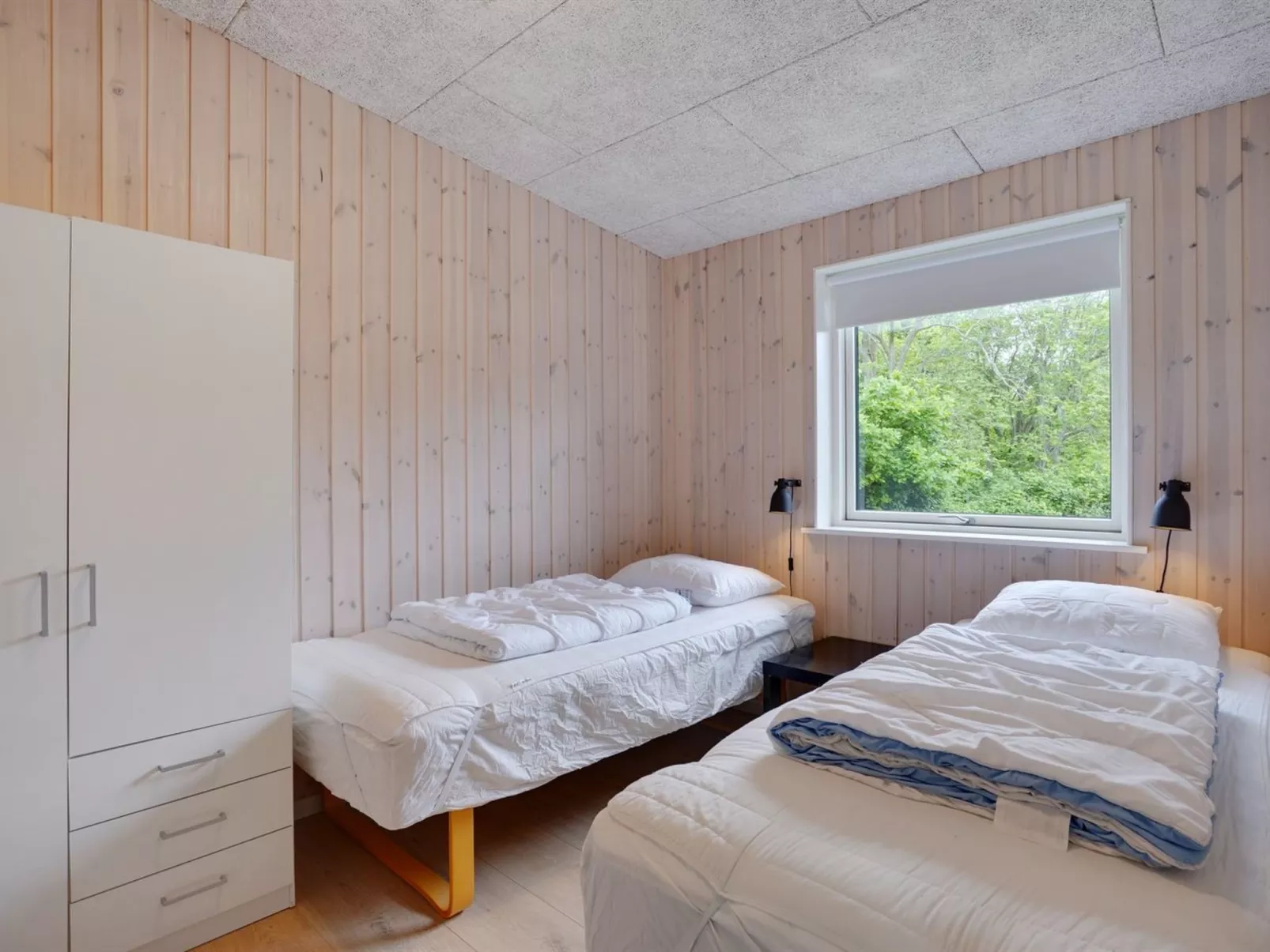 "Huni" - 100m from the sea-Binnen