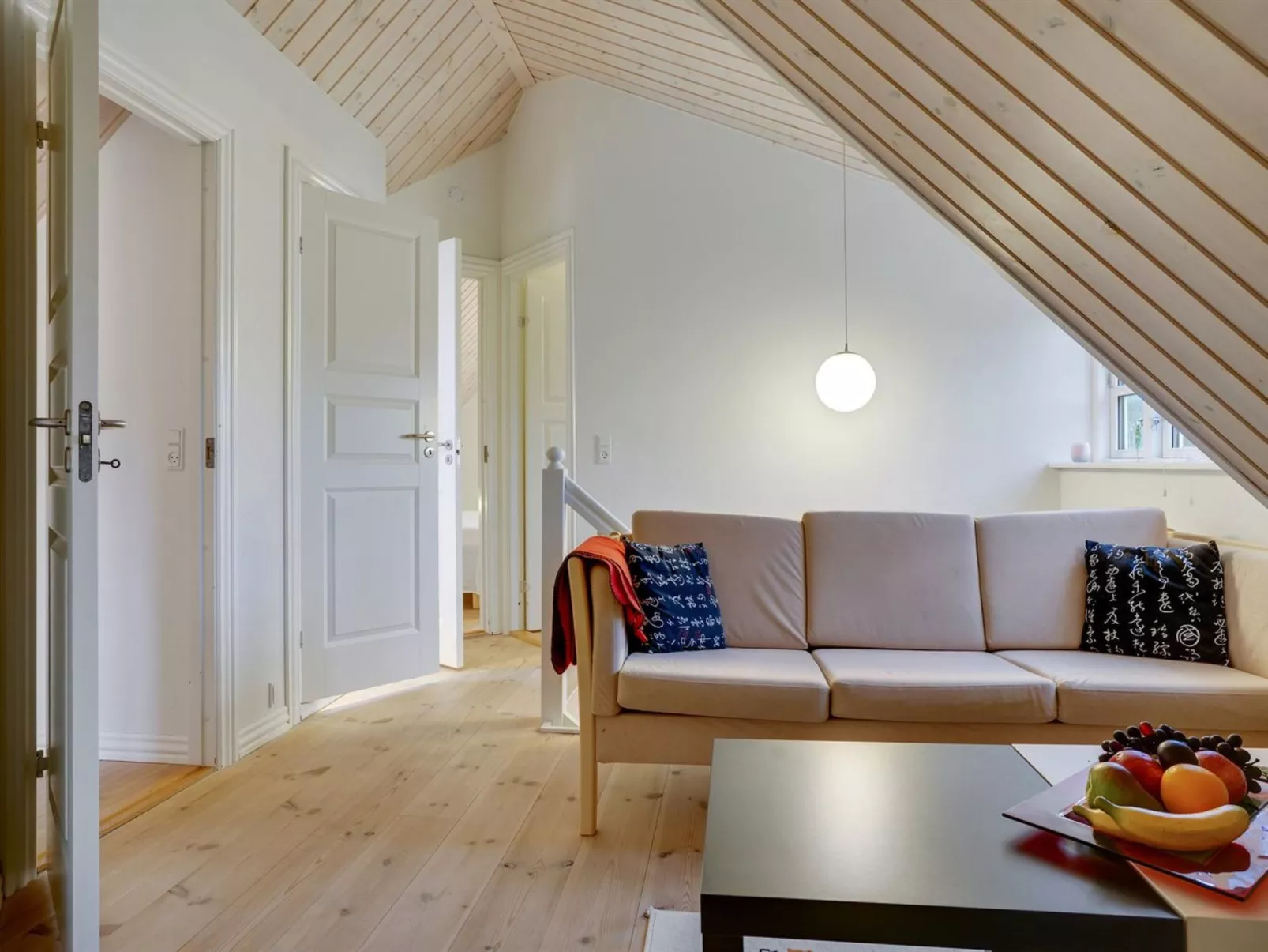"Aagot" - 850m from the sea-Binnen