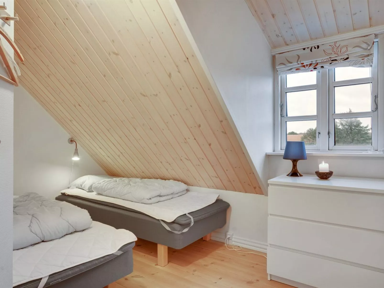 "Aagot" - 850m from the sea-Binnen