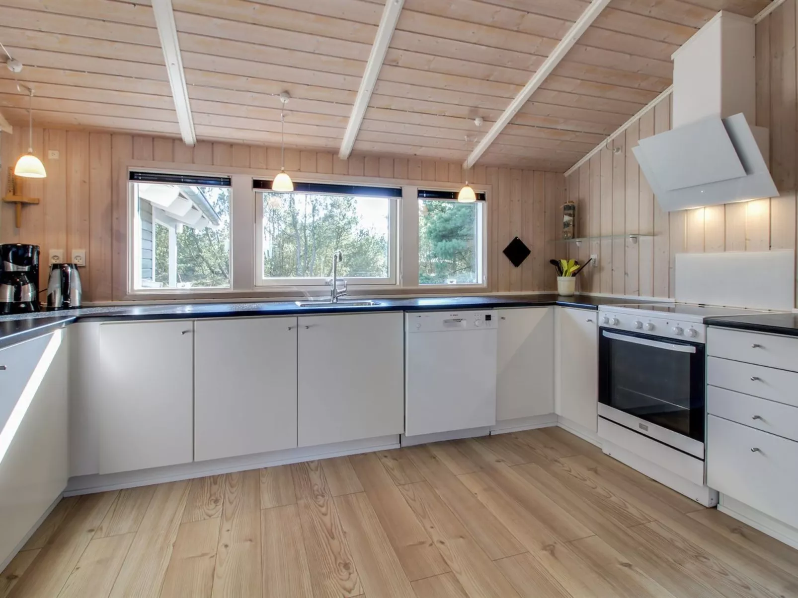 "Abiorn" - 2.5km from the sea-Binnen