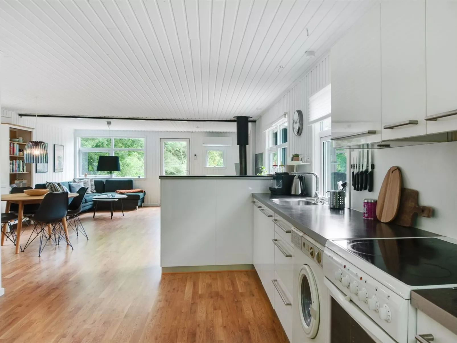 "Hilde" - 1.7km from the sea-Binnen