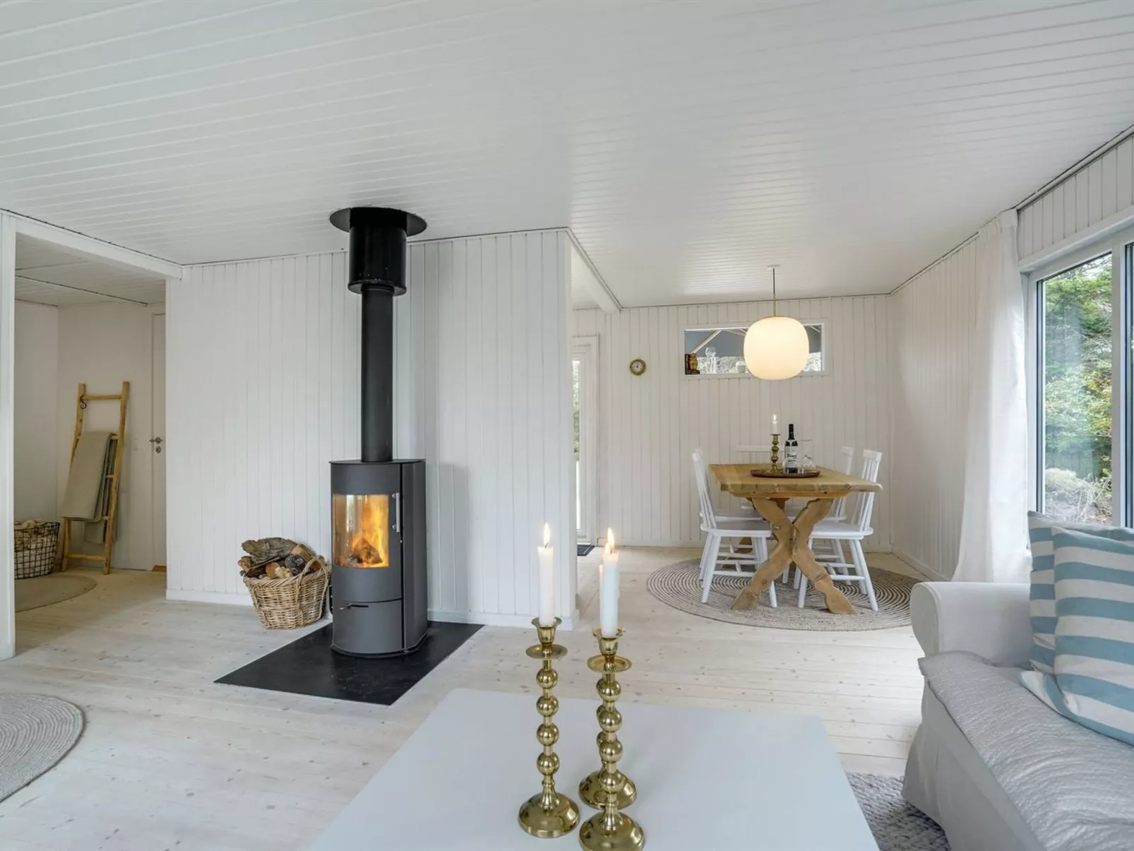 "Saja" - all inclusive - 650m from the sea-Binnen