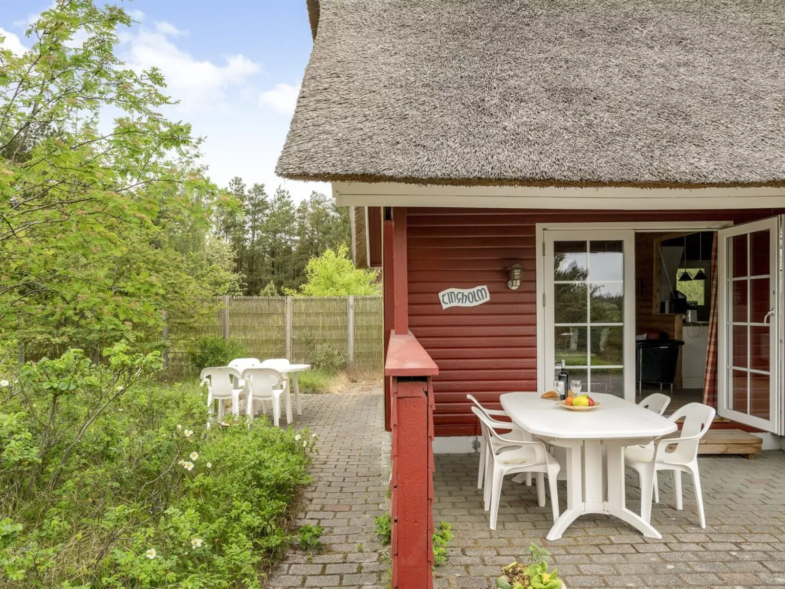 "Thorulf" - 3.5km from the sea-Buiten