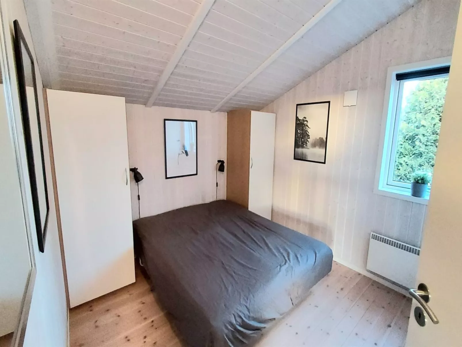 "Arnod" - 400m from the sea-Binnen