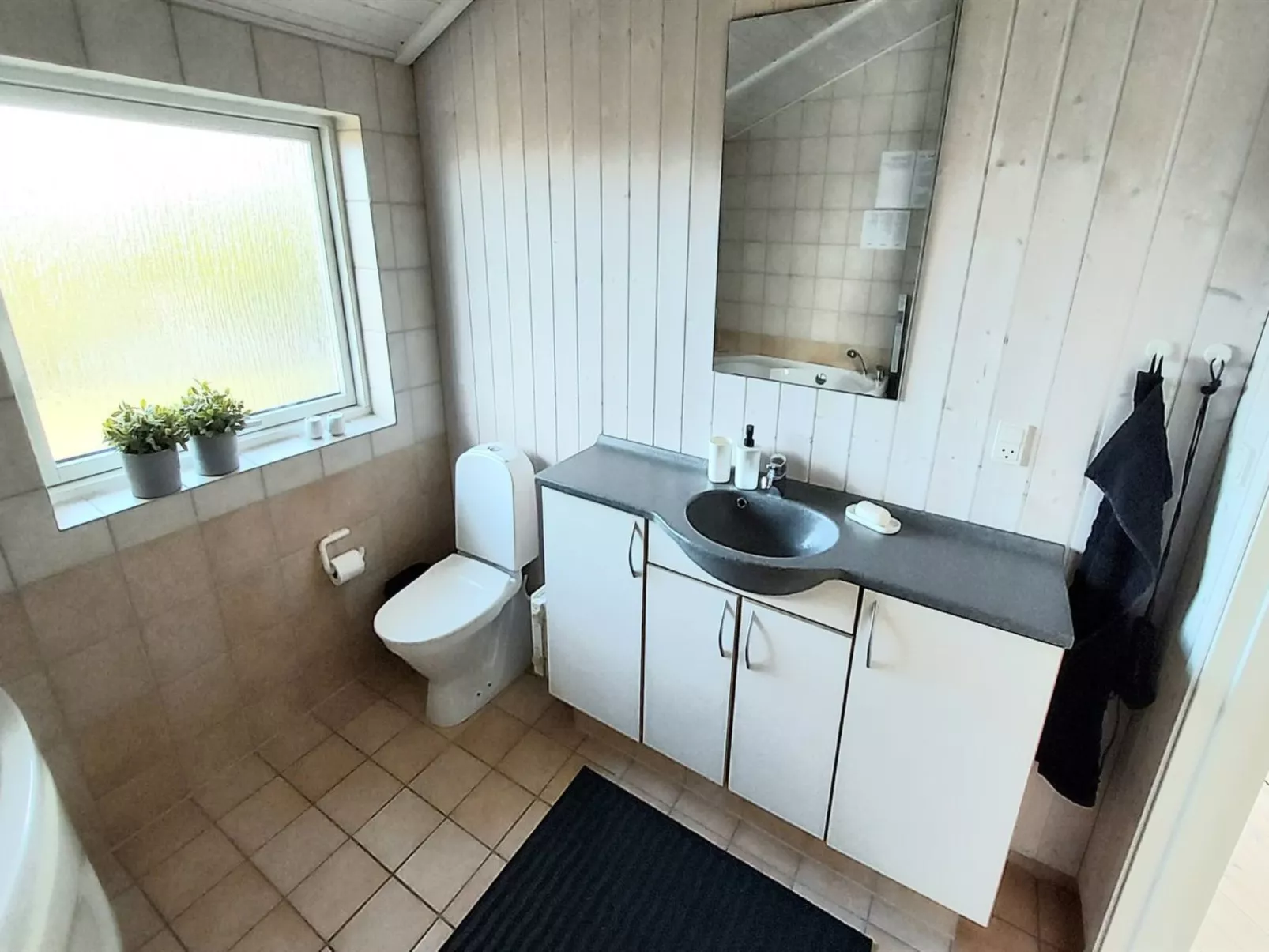 "Arnod" - 400m from the sea-Binnen