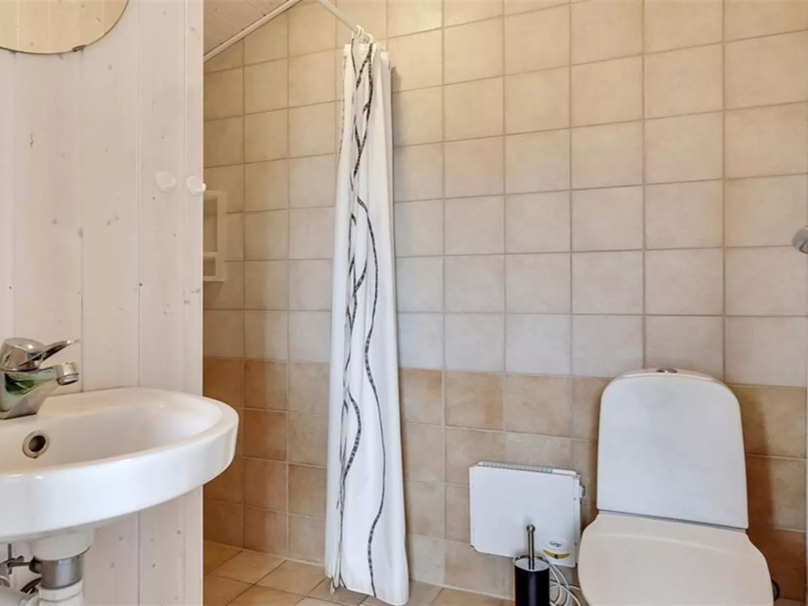 "Arnod" - 400m from the sea-Binnen