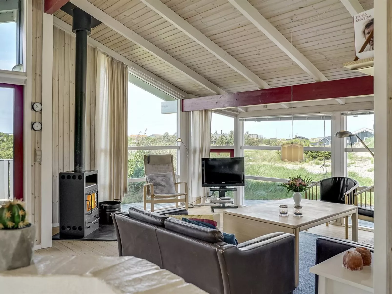 "Laurentius" - 300m from the sea-Binnen