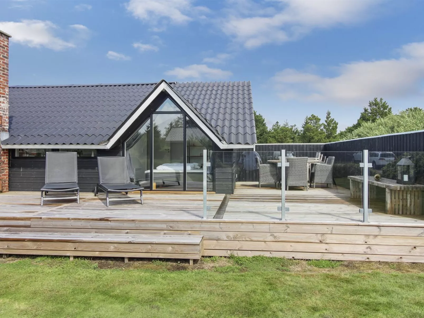 "Ellenora" - 1km from the sea-Buiten