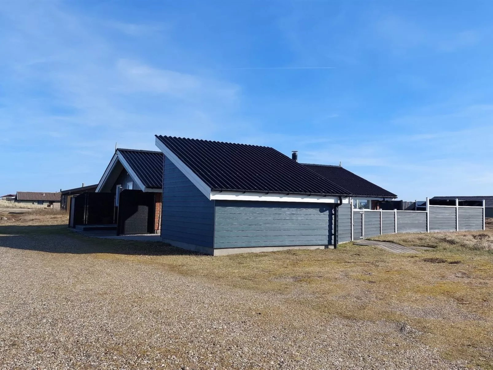 "Henning" -  from the sea-Buiten
