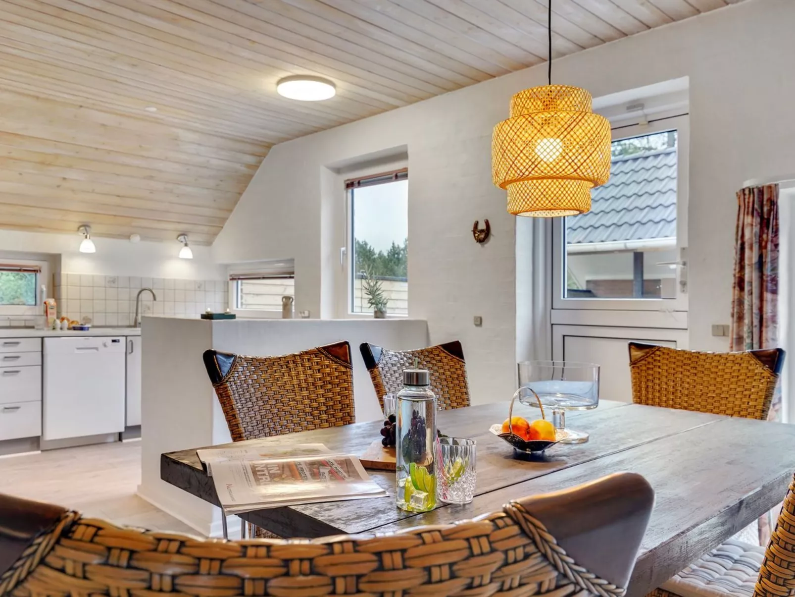 "Lumi" - 800m from the sea-Binnen
