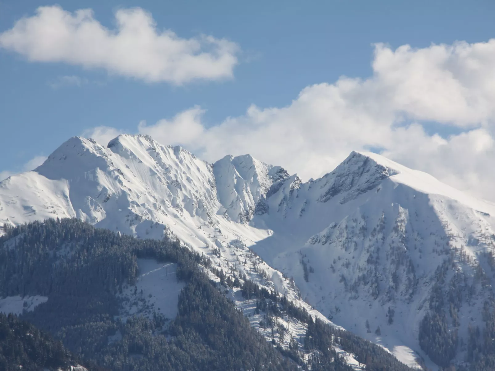 Sun & Mountain View-Buiten