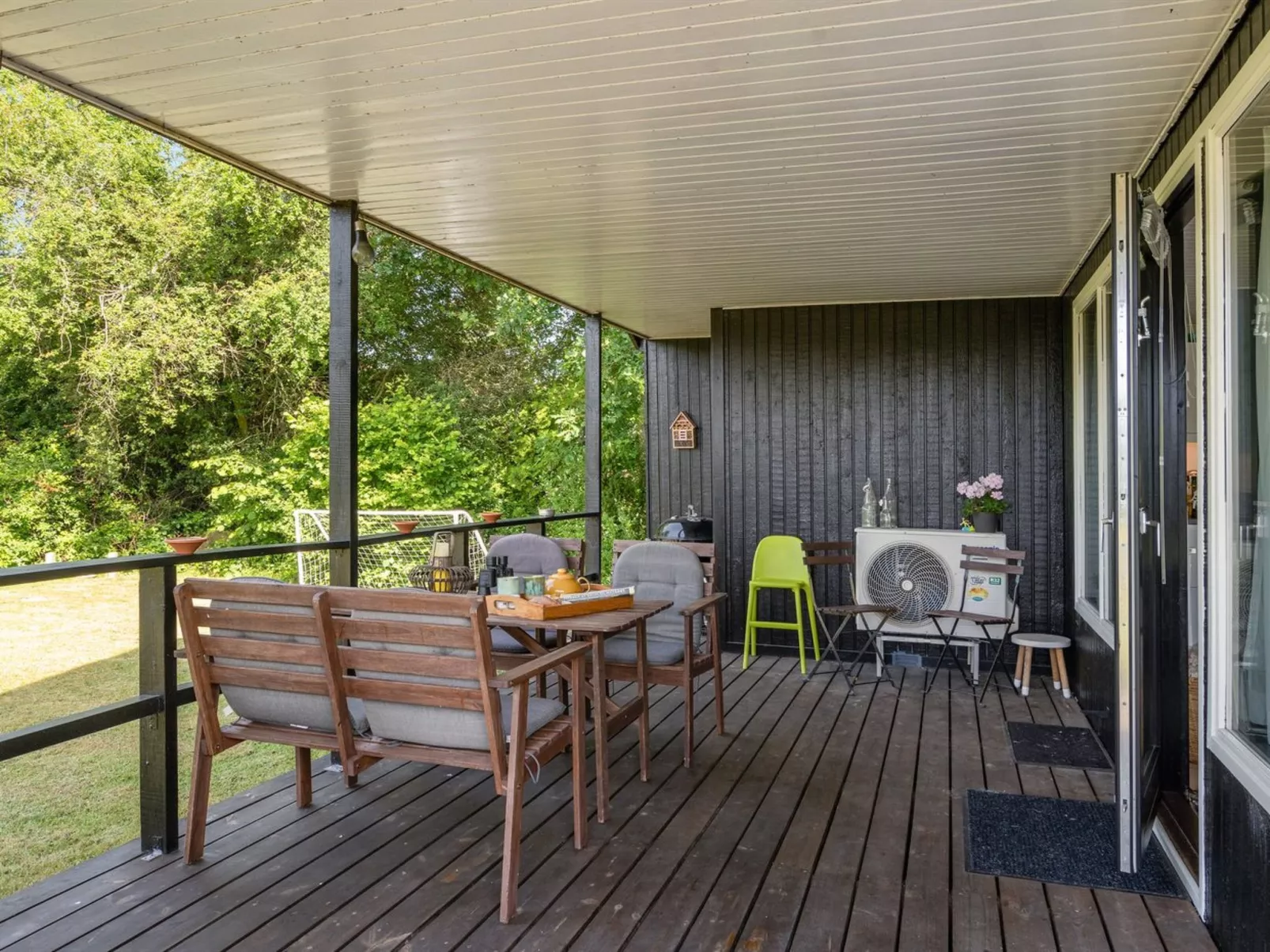 "Tona" - 300m from the sea-Binnen