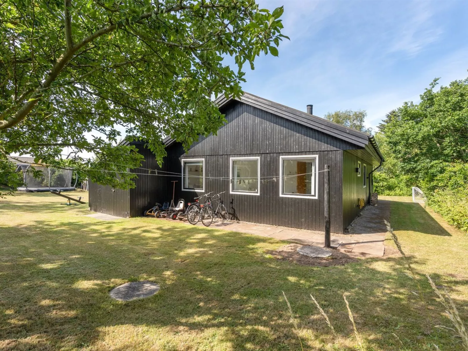"Tona" - 300m from the sea-Buiten