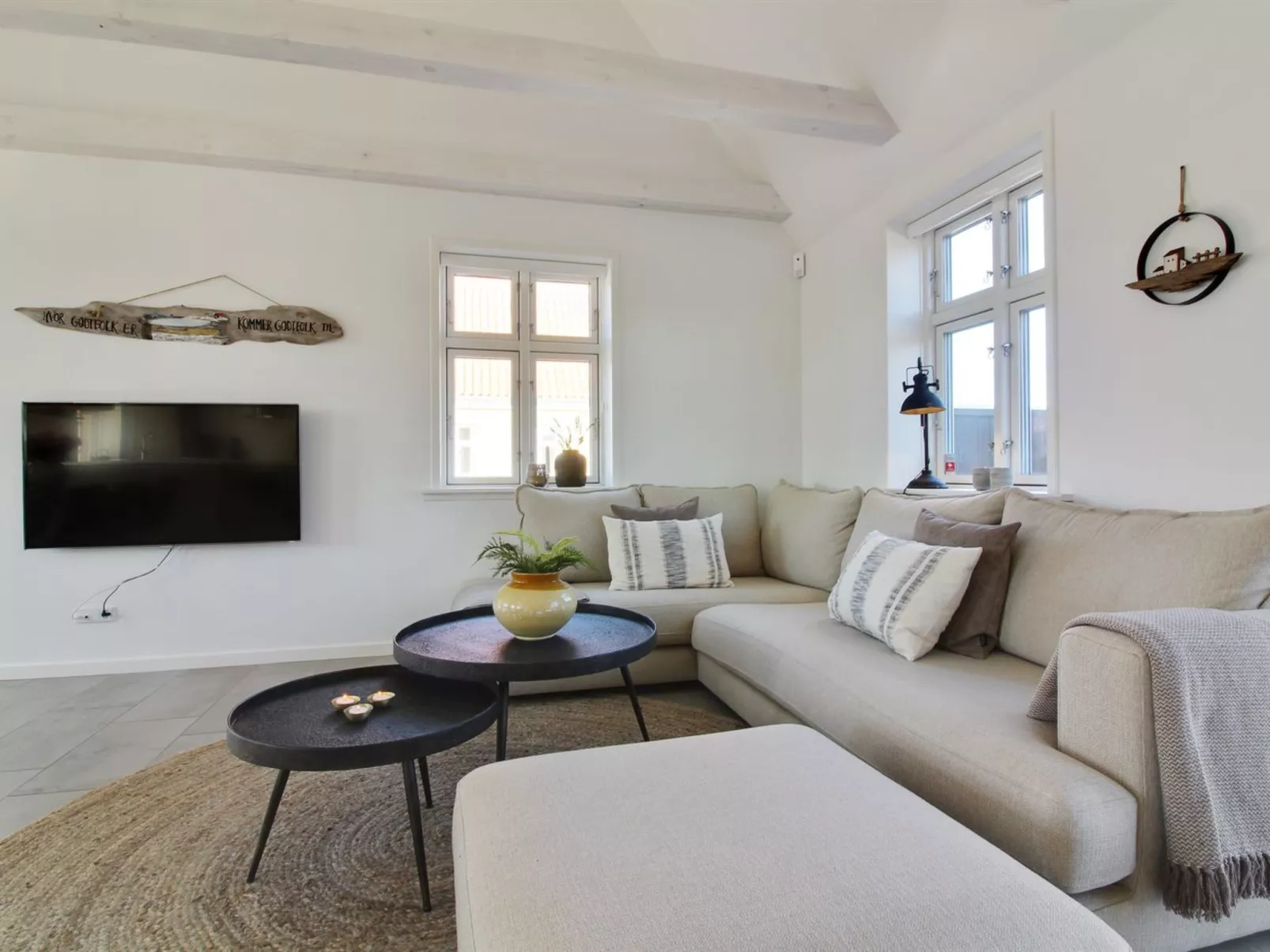 "Gine" - 1.5km from the sea-Binnen