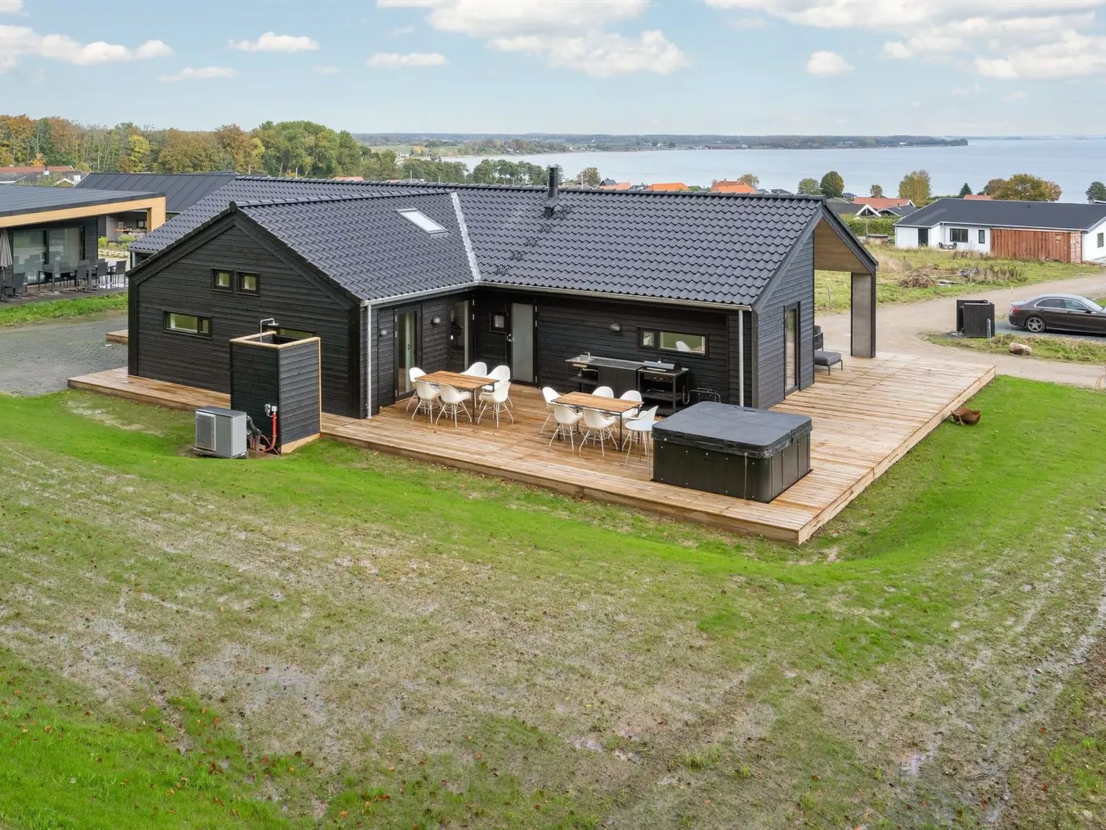 "Gunborg" - 400m from the sea-Binnen