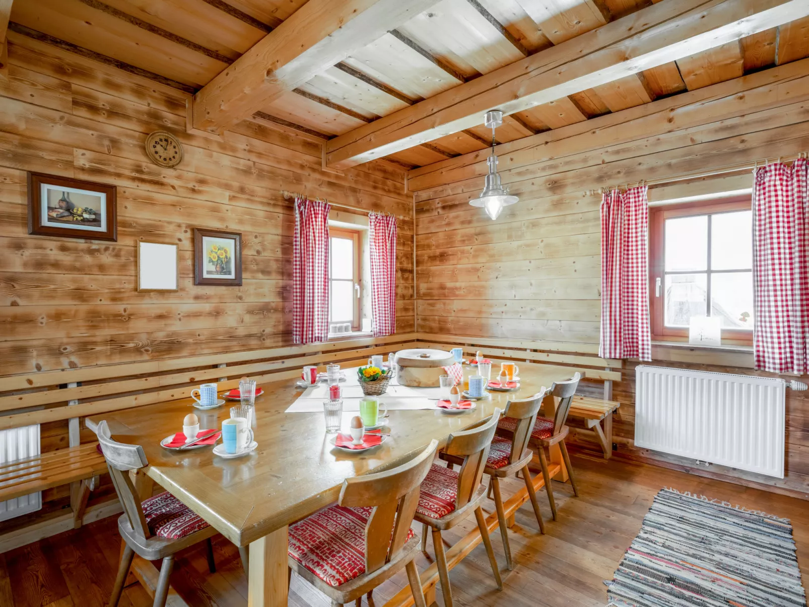 Steiners Blockhütte-Binnen