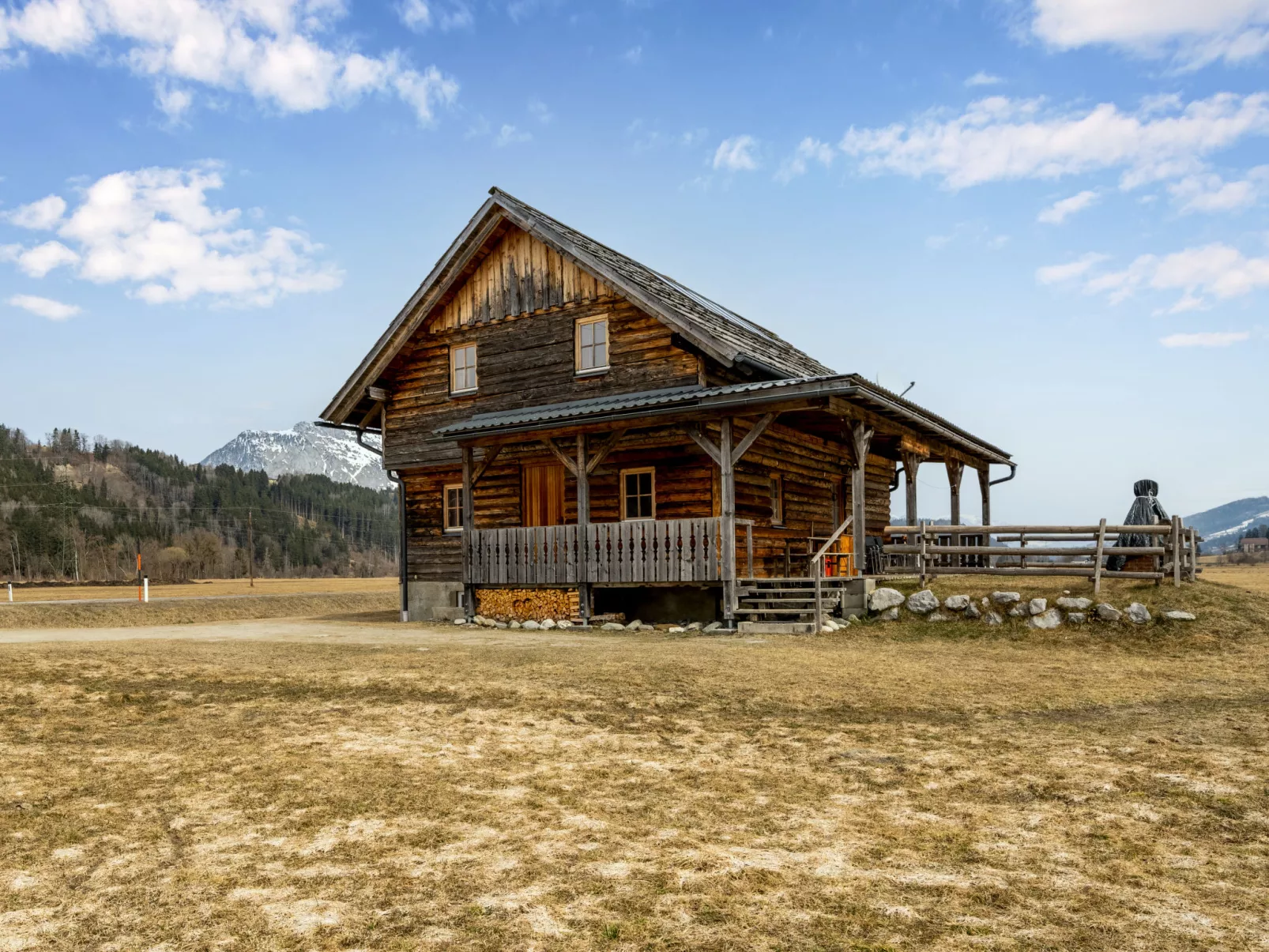 Steiners Blockhütte-Buiten