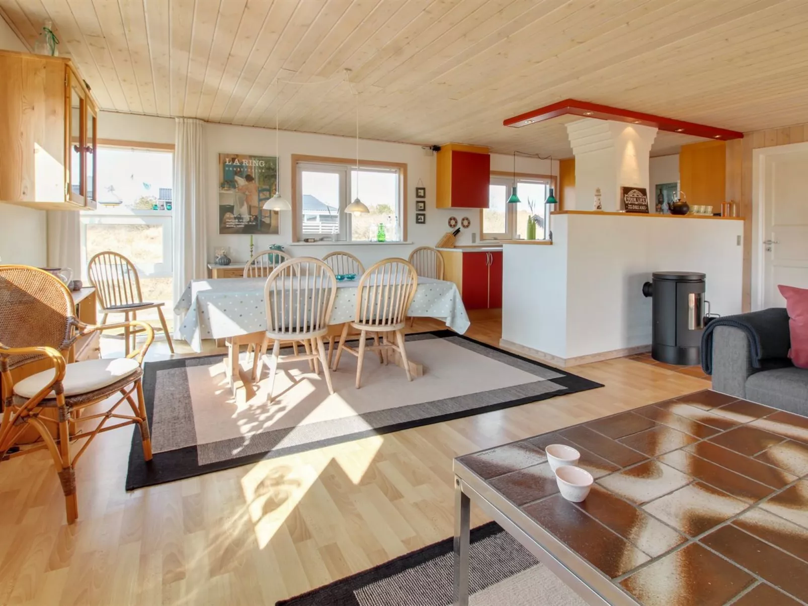 "Tedora" - 300m from the sea-Binnen