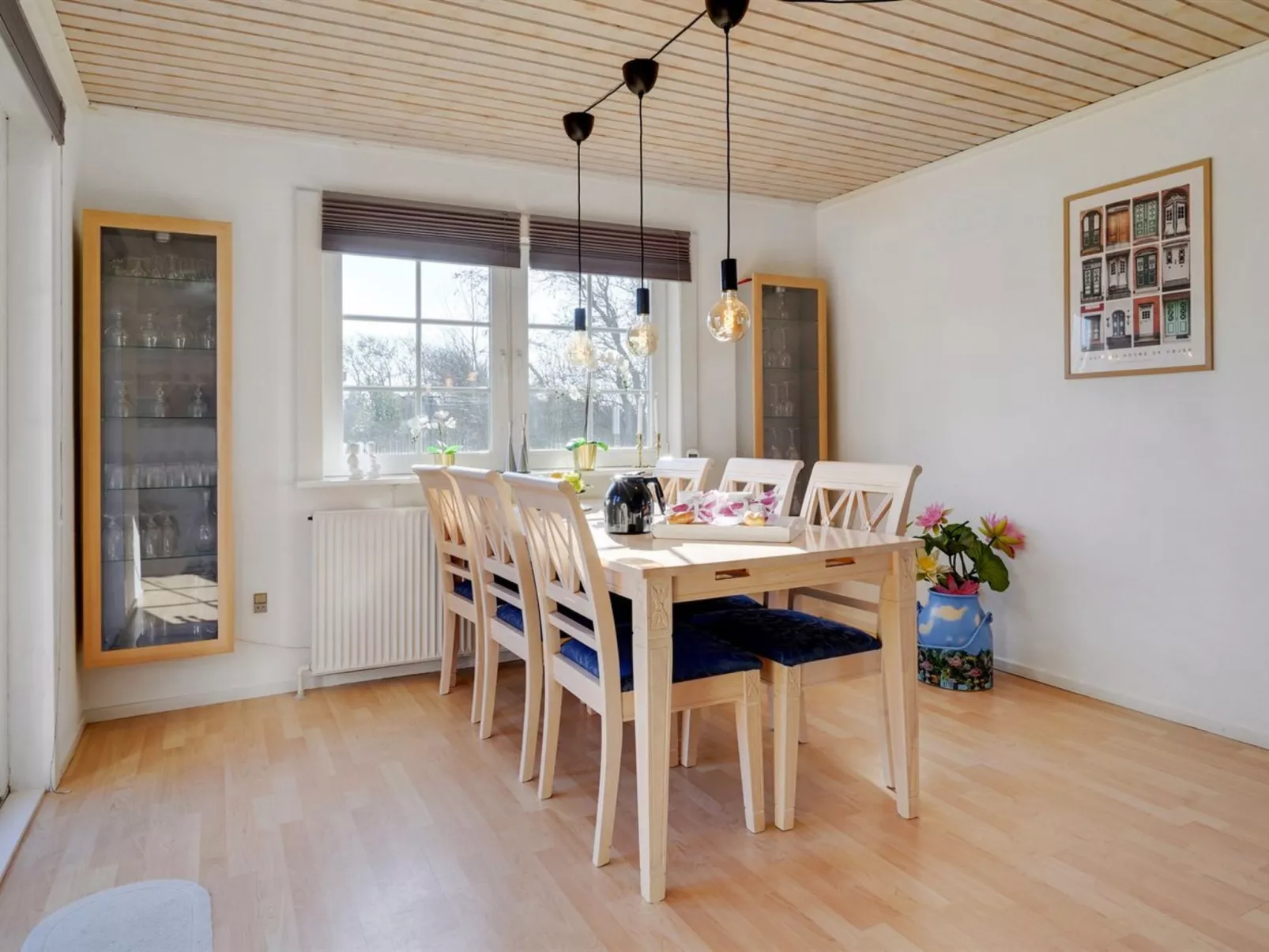 "Harrieth" - 16km from the sea-Binnen