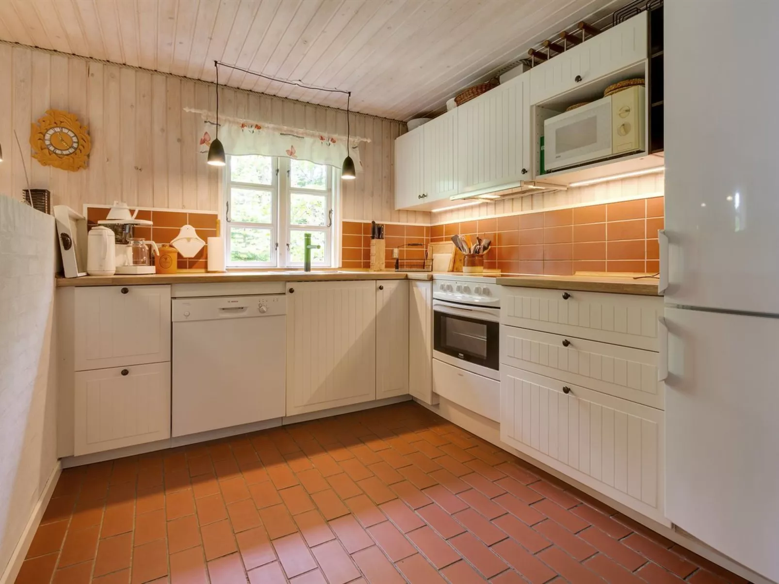 "Blazo" - 400m from the sea-Binnen