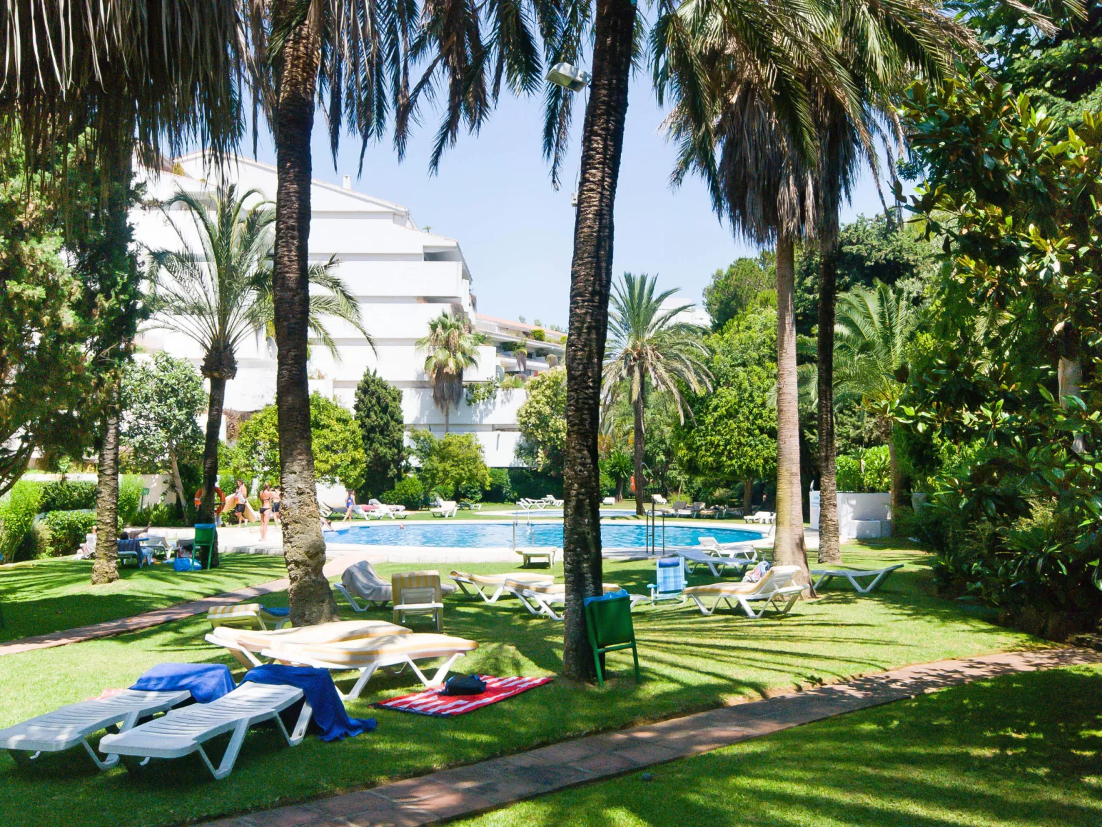 Jardines del Mar-Buiten