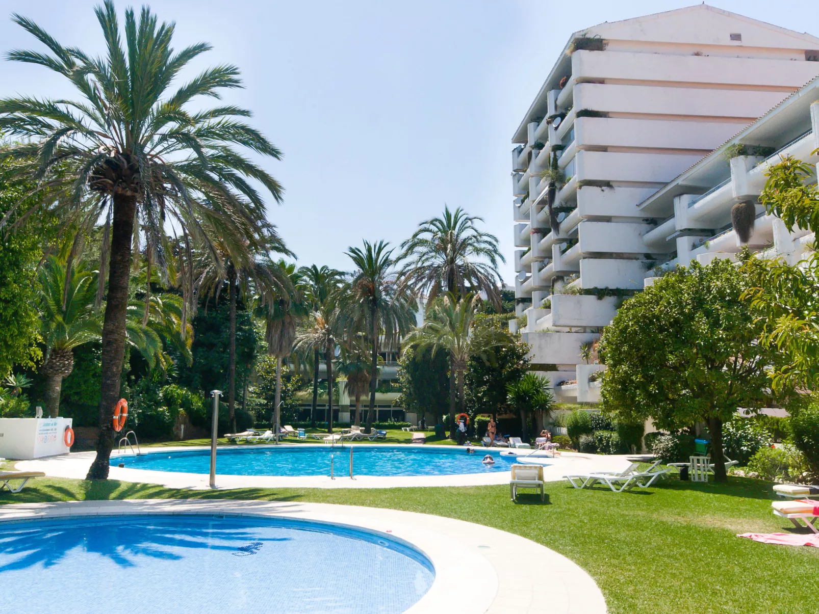 Jardines del Mar-Buiten