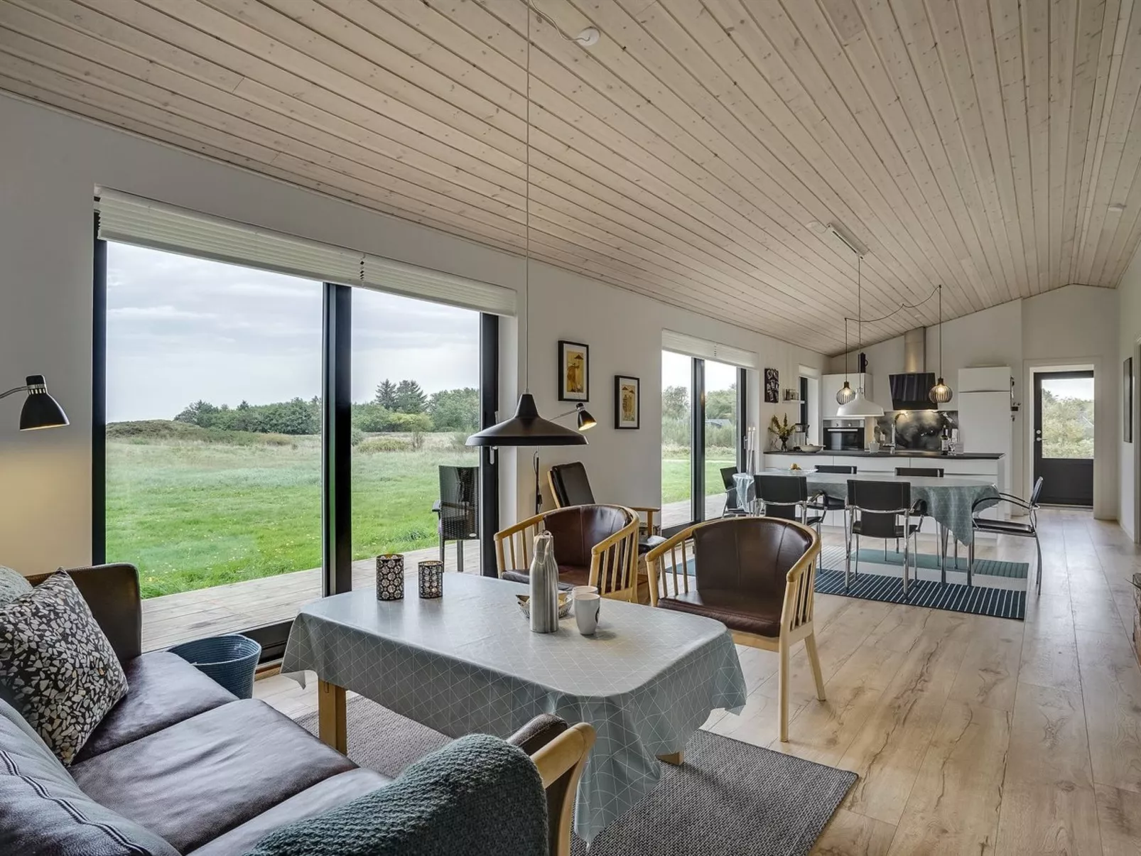 "Sighref" - 300m from the sea-Binnen