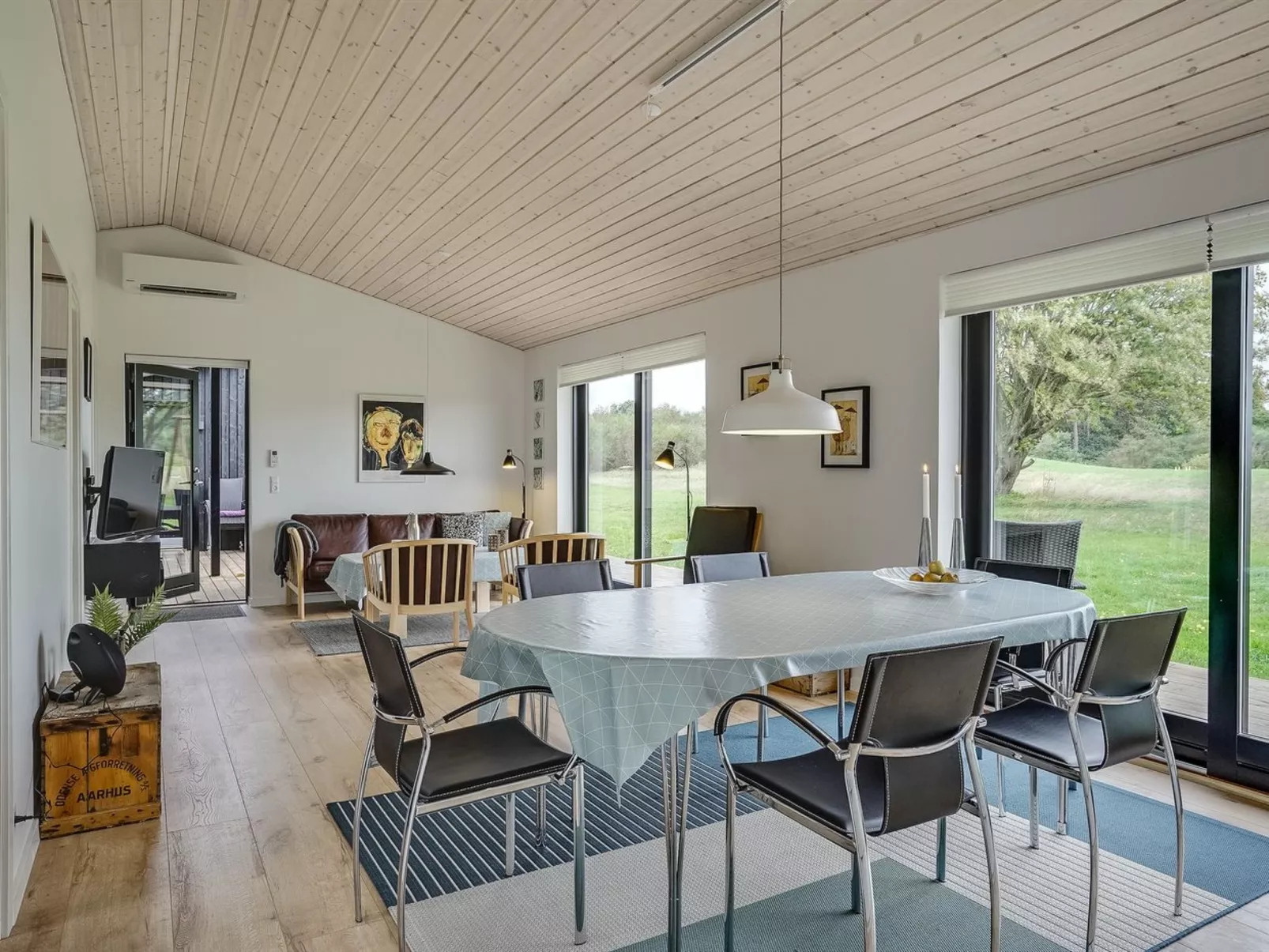 "Sighref" - 300m from the sea-Binnen