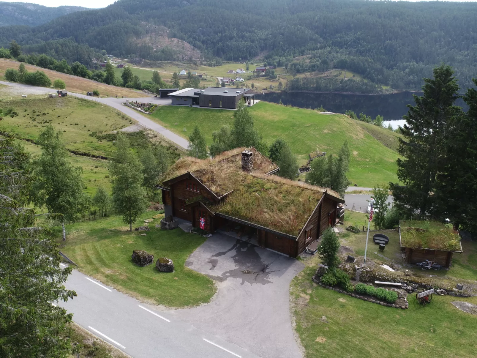 Lindefjeldbu-Buiten