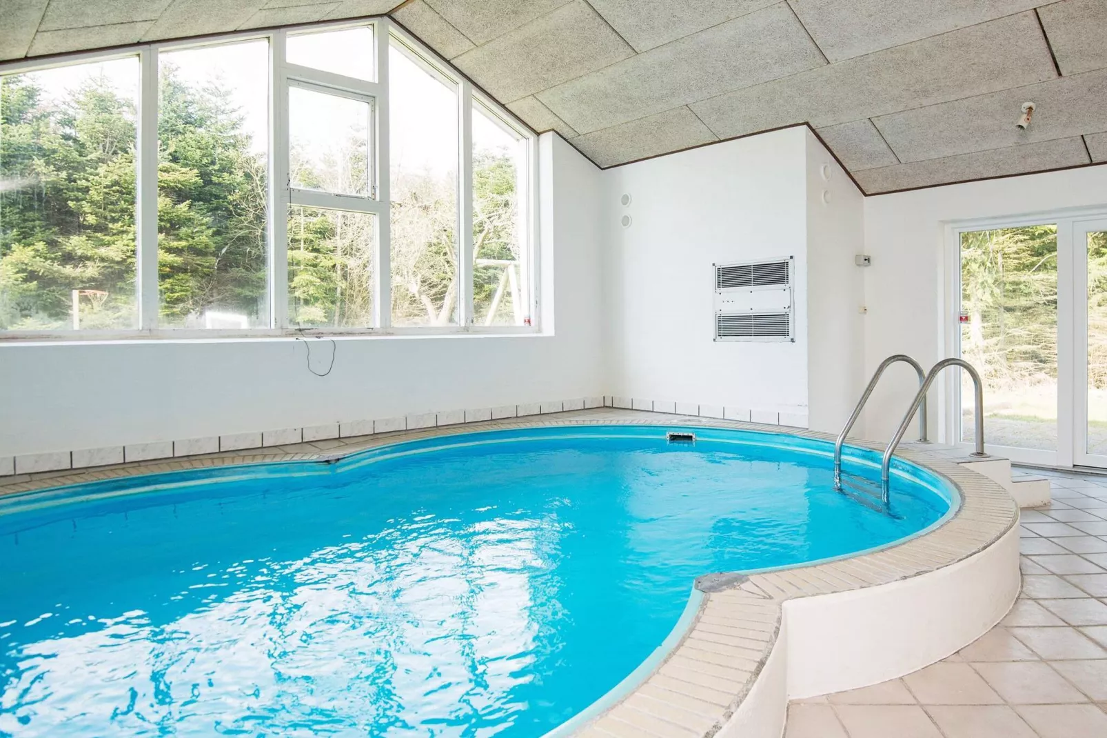 14 persoons vakantie huis in Ørsted-By Traum-Zwembad