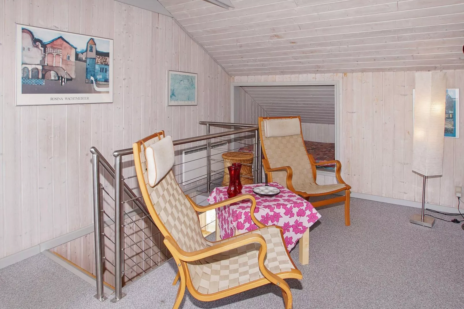 Heerlijk vakantiehuis in Hemmet met houtkachel-Binnen