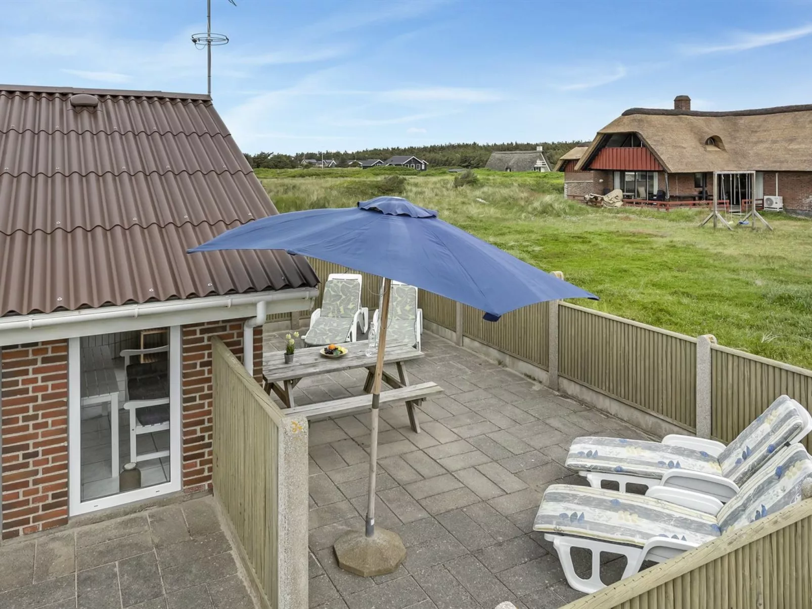 "Elnur" - 100m from the sea-Buiten