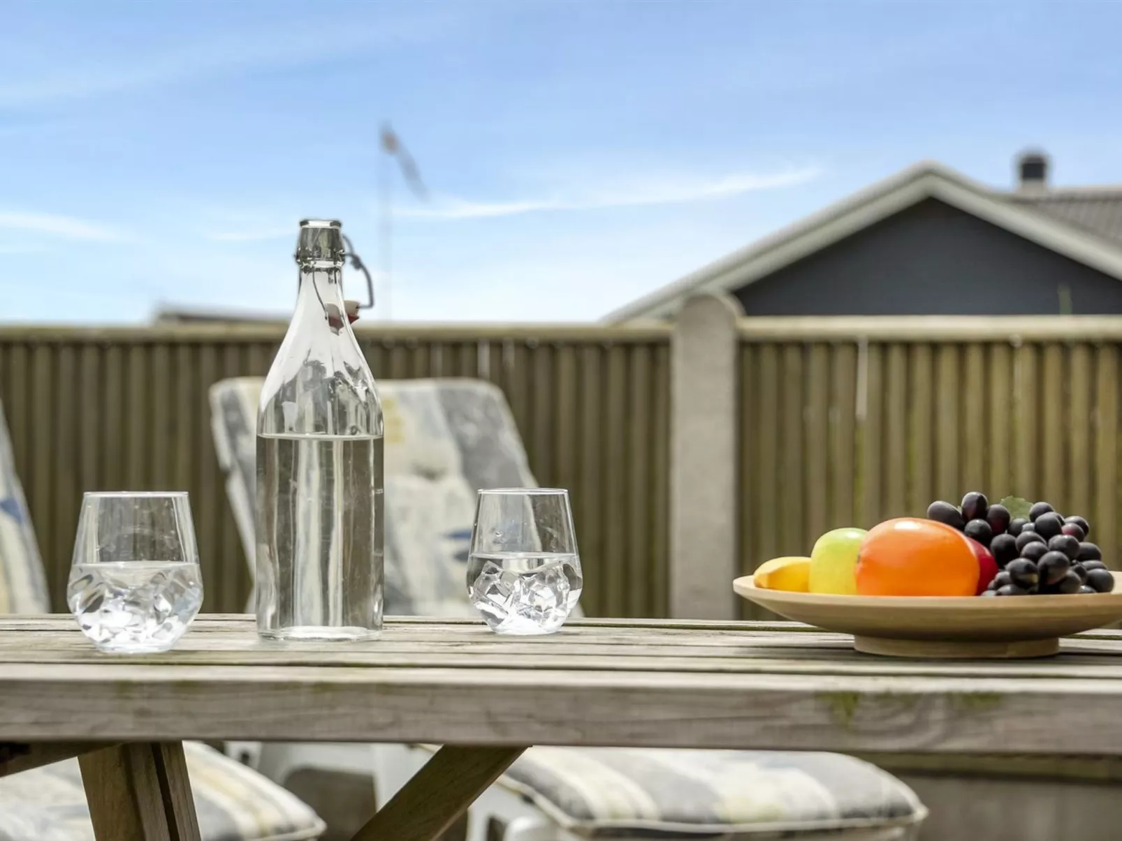 "Elnur" - 100m from the sea-Buiten