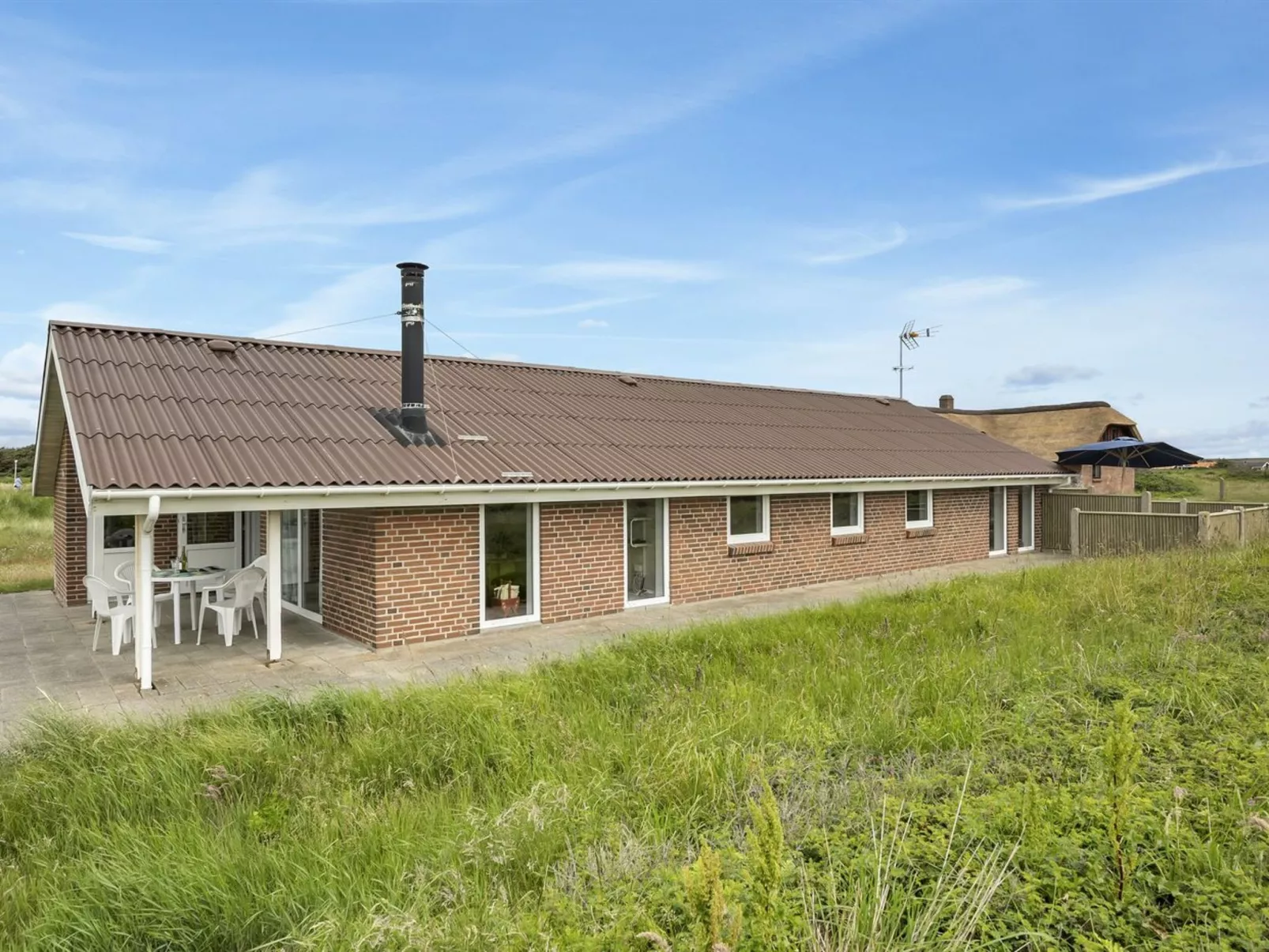 "Elnur" - 100m from the sea-Buiten