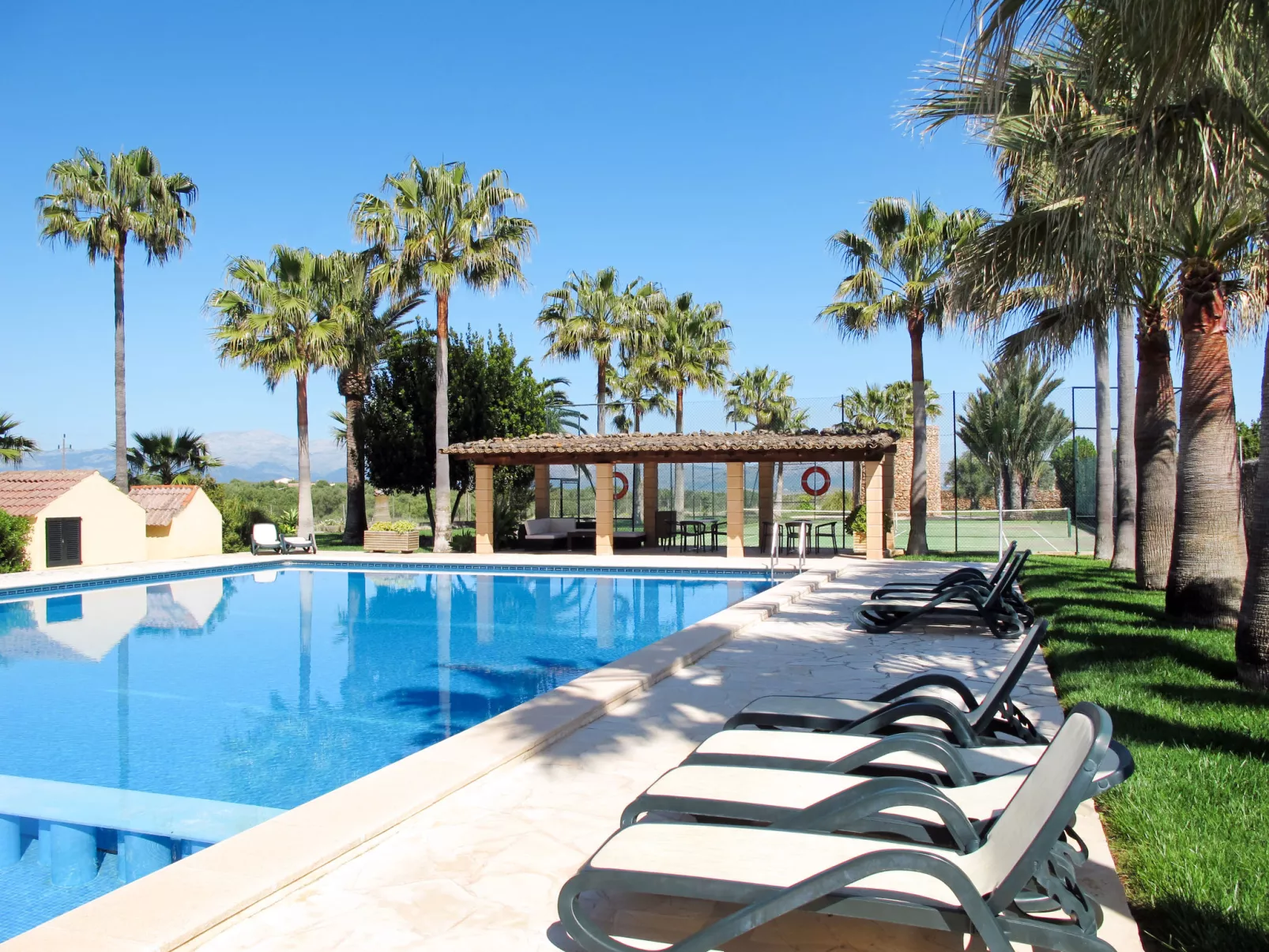 Finca Can Corritx-Buiten