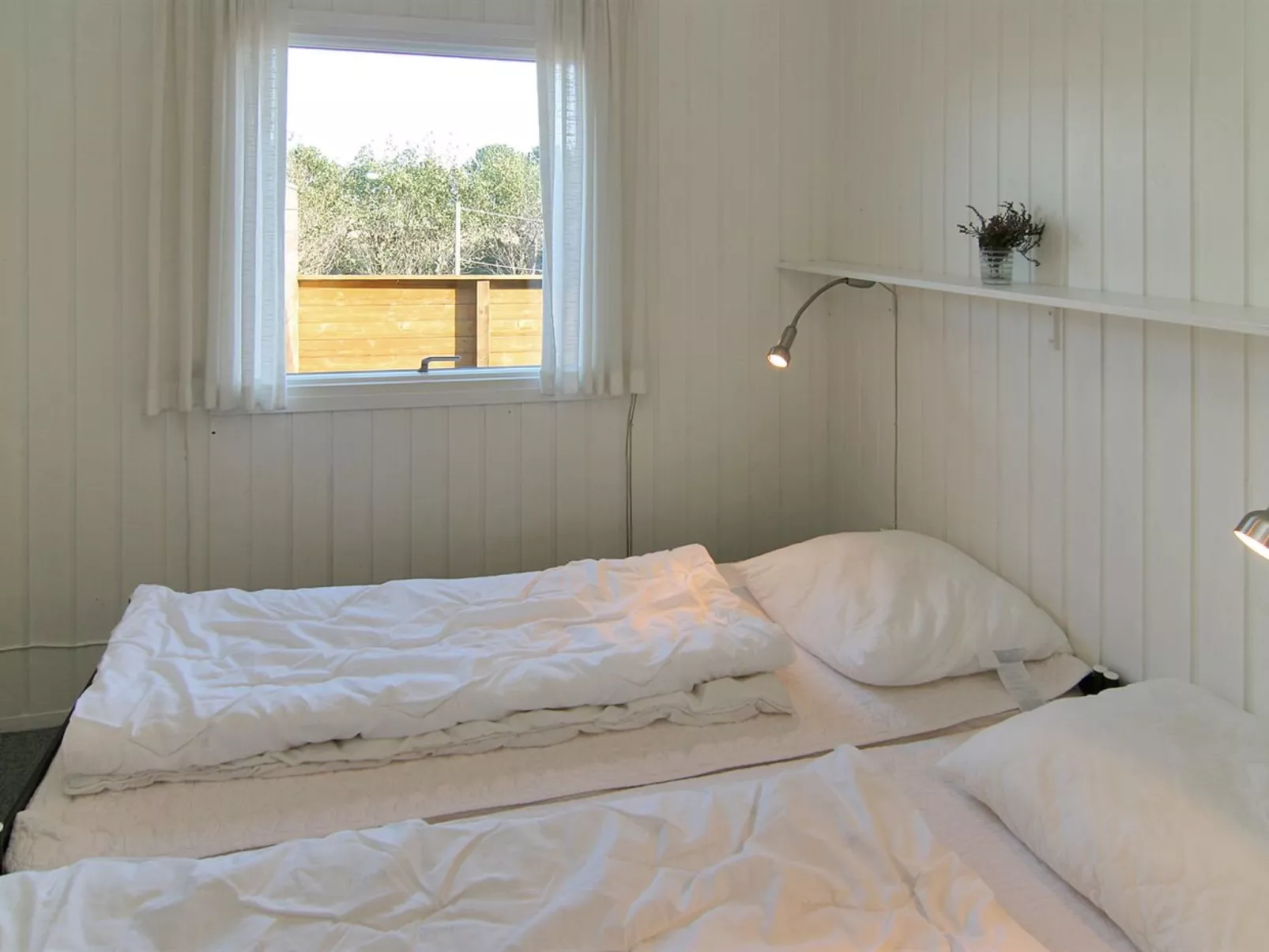 "Lonneke" - all inclusive - 1.2km from the sea-Binnen
