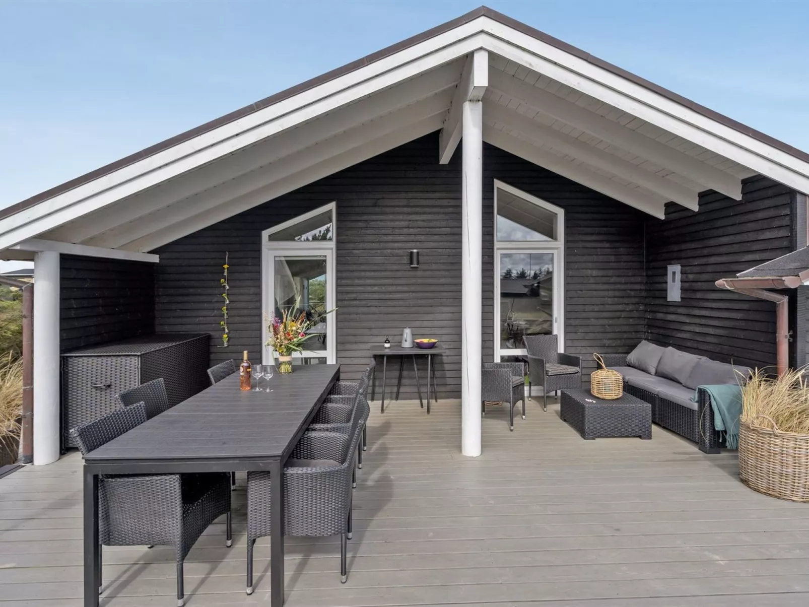 "Aija" - 375m from the sea-Buiten