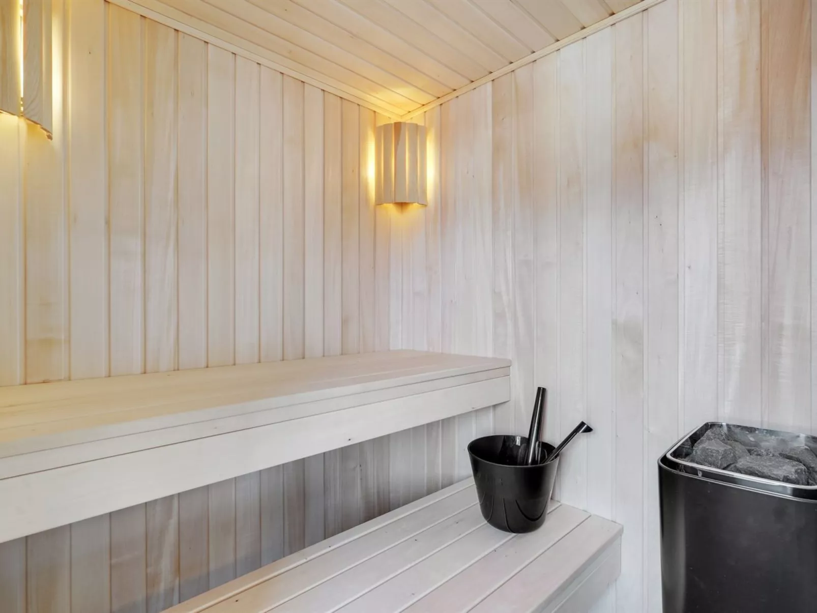 "Wiger" - 150m from the sea-Buiten