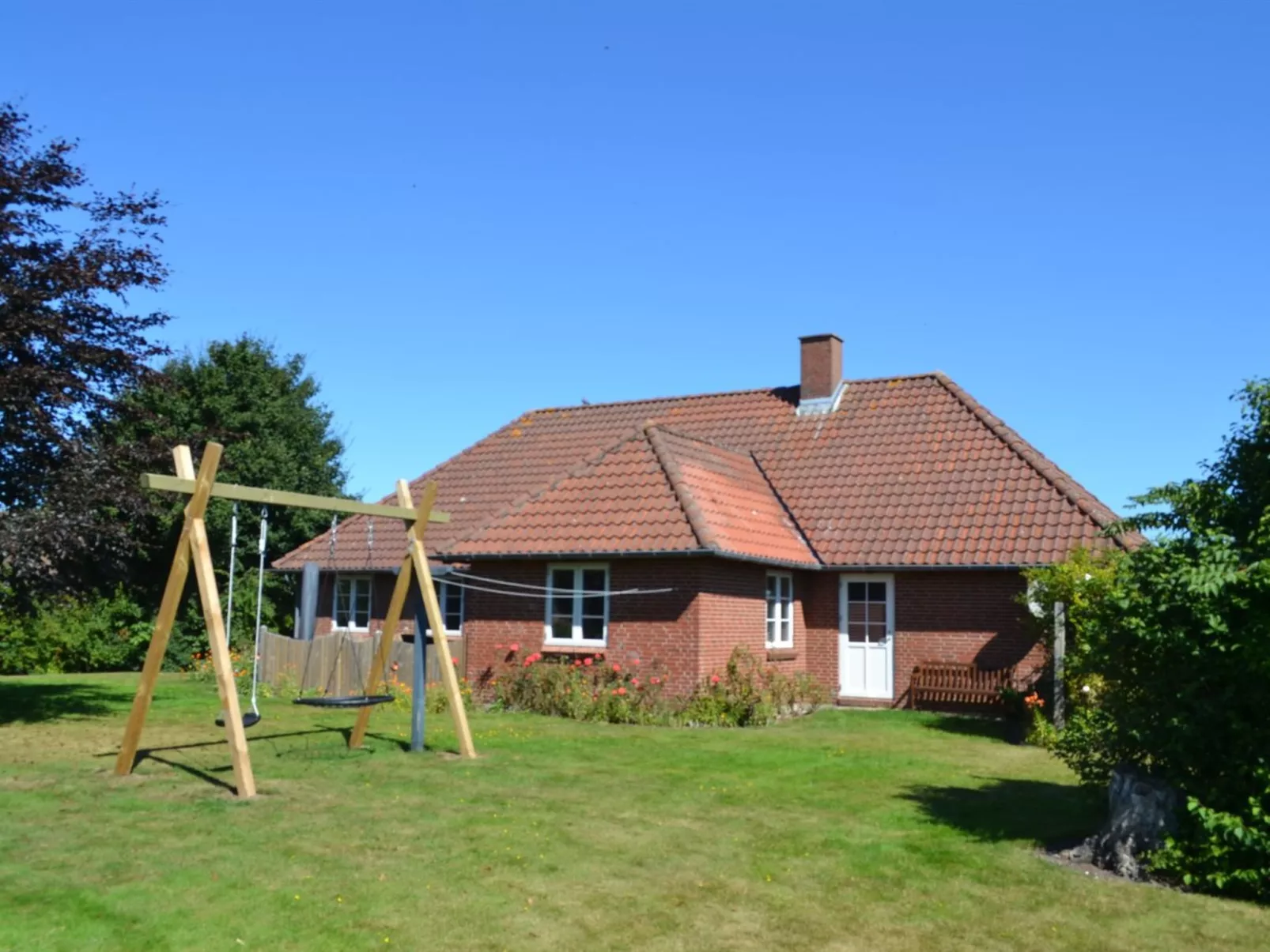 "Nita" - 24km from the sea-Buiten