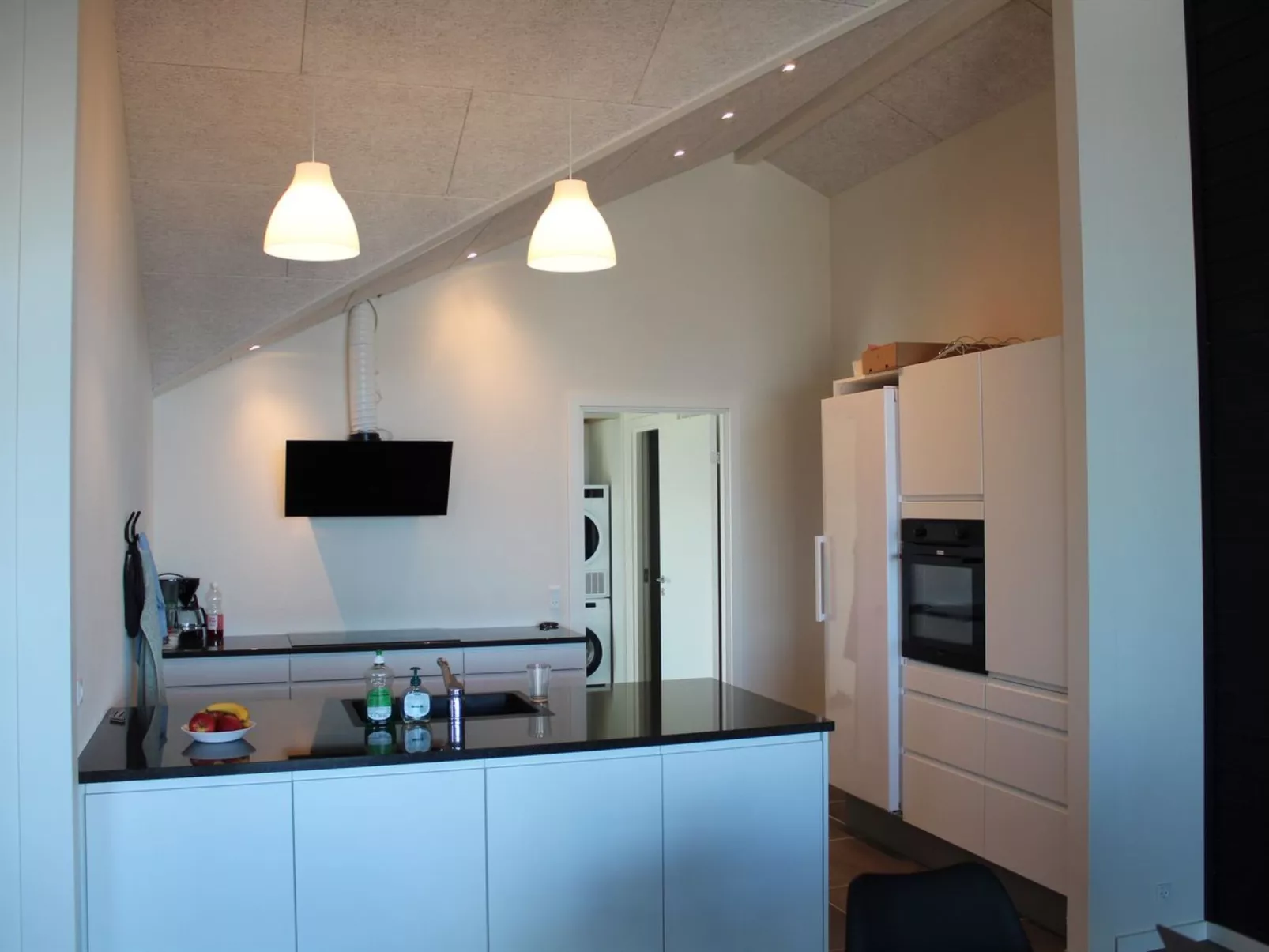"Eino" - 30m from the sea-Binnen