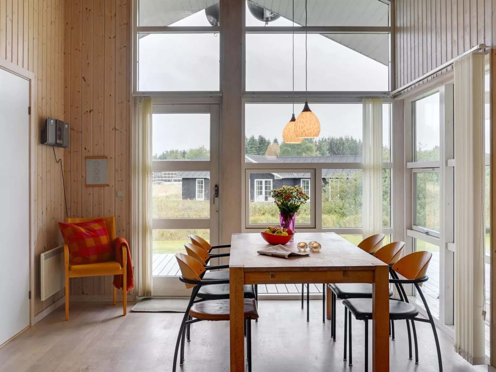 "Henninge" - 300m from the sea-Buiten