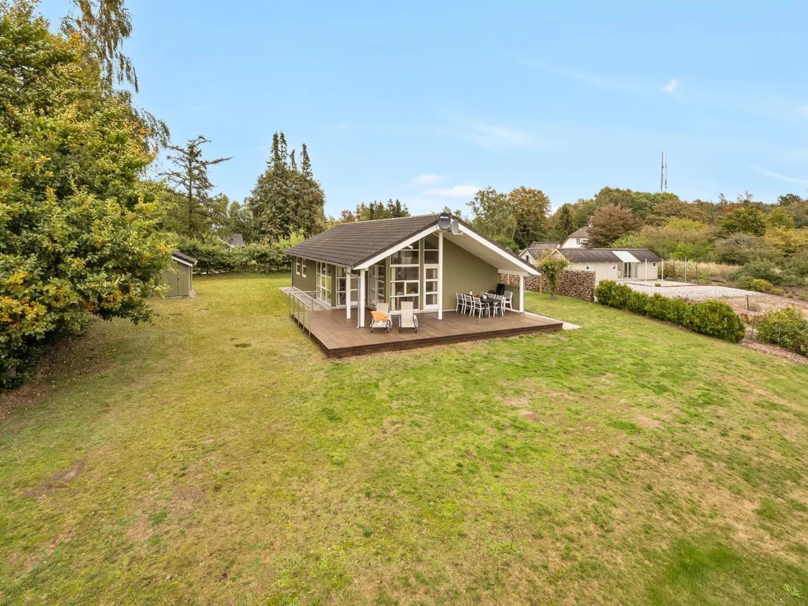 "Henninge" - 300m from the sea-Buiten